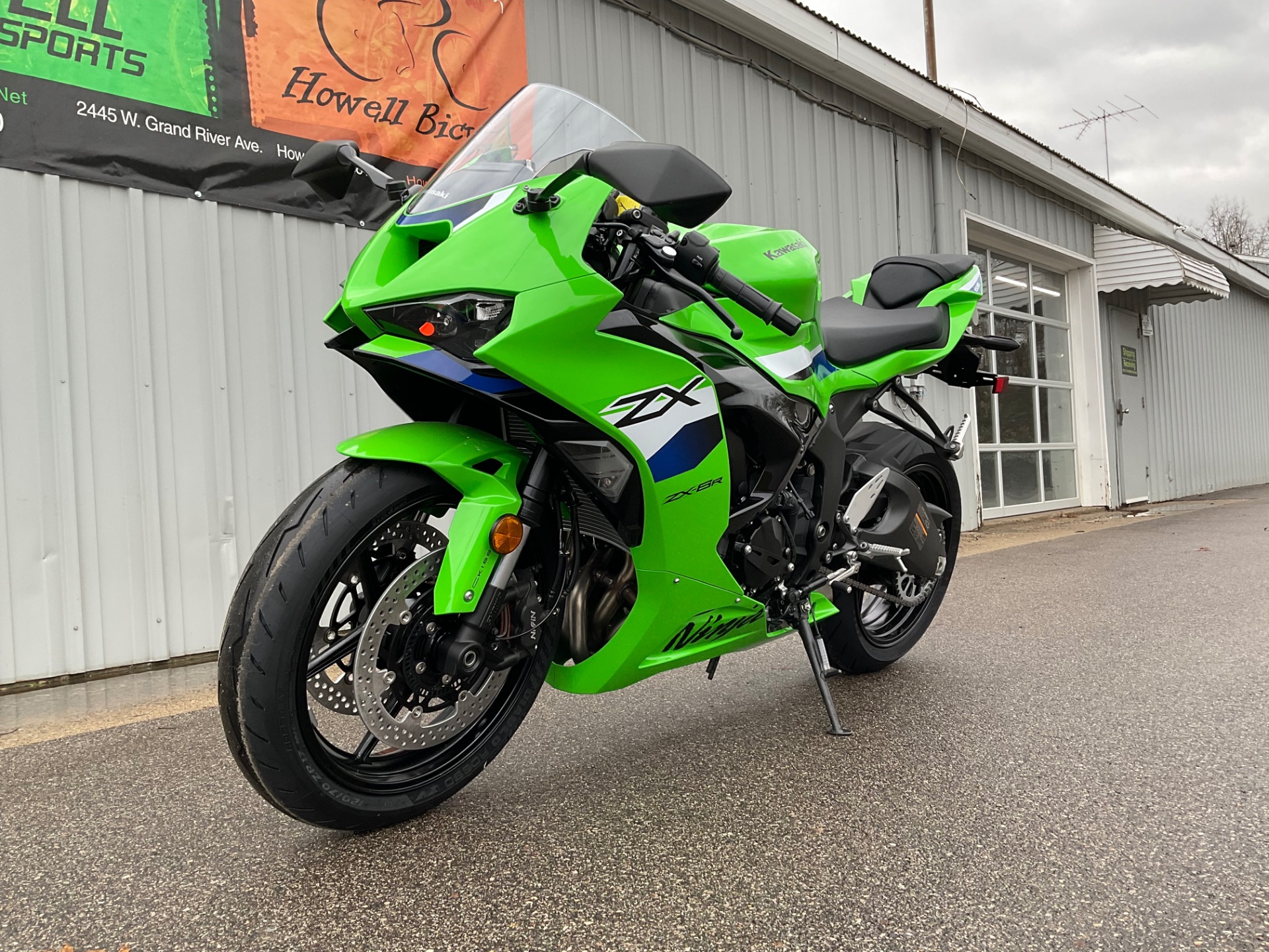 New 2026 Kawasaki Ninja® ZX™-6R ABS Motorcycles in Howell, MI