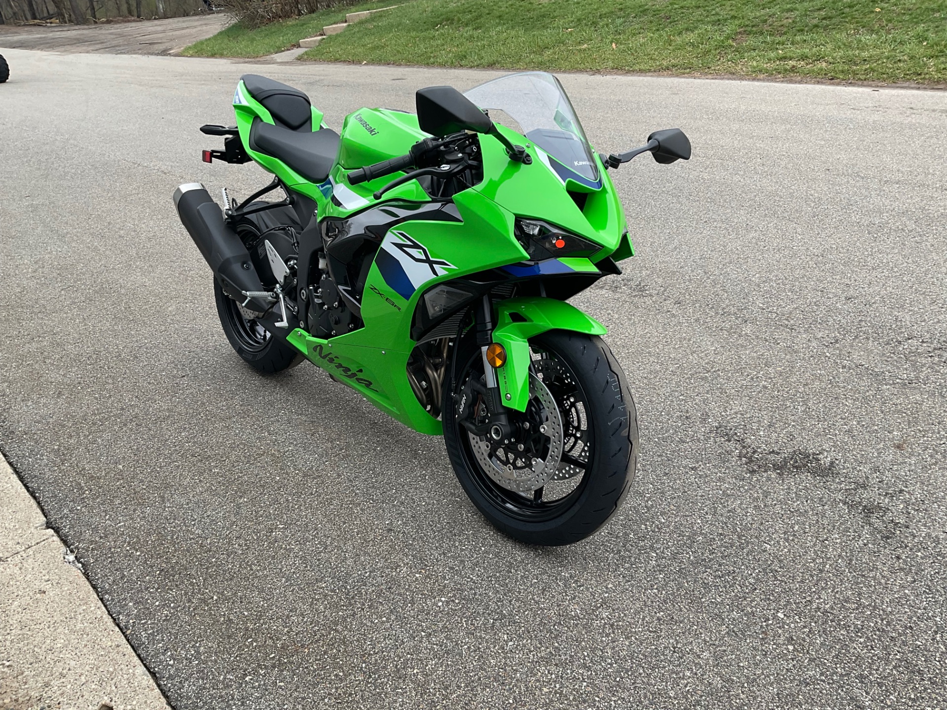 ろく様 New 2026 Kawasaki Ninja® ZX™-6R ABS Motorcycles in Howell, MI