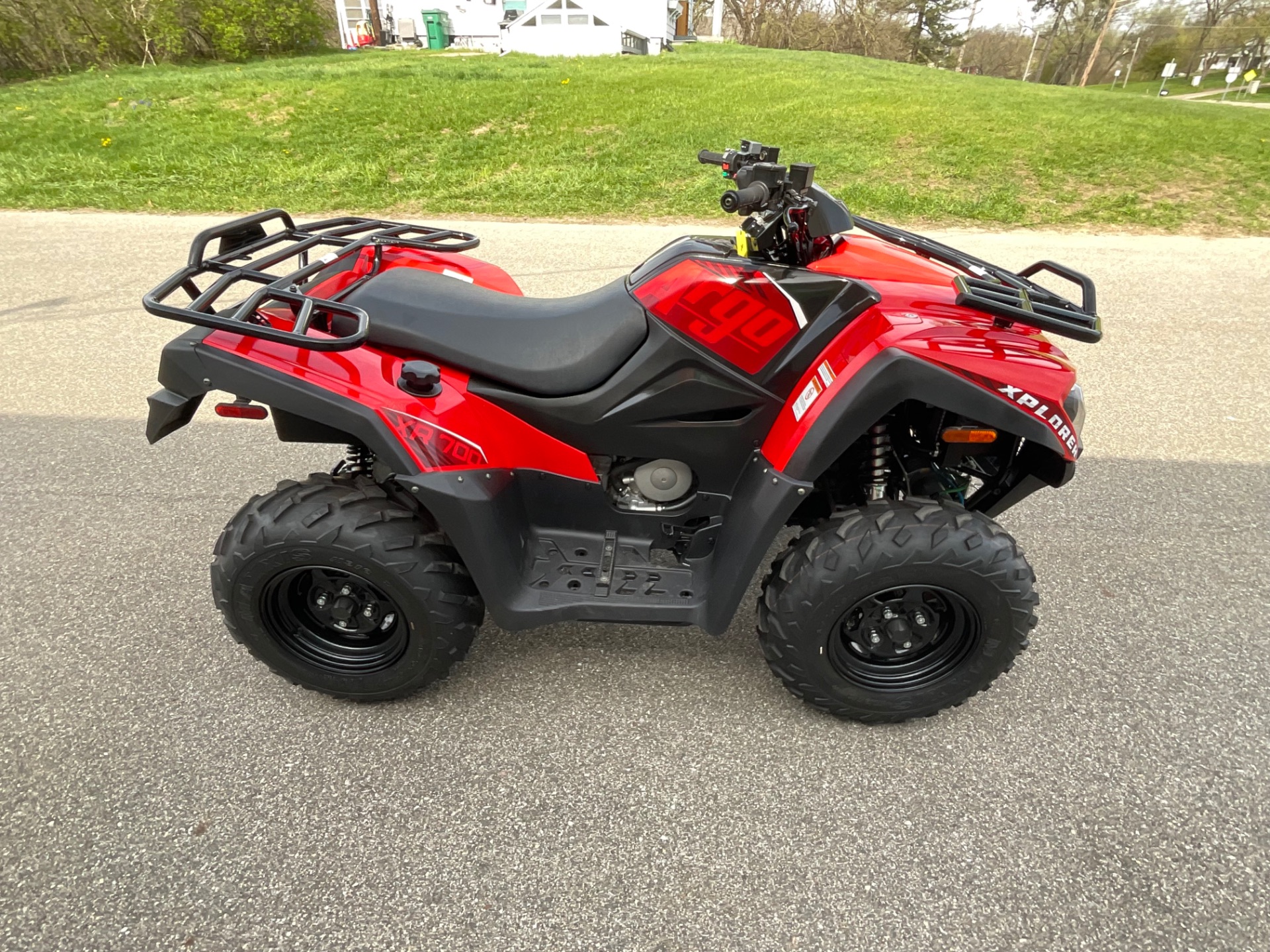2022  Xplorer XR 700 EPS 6