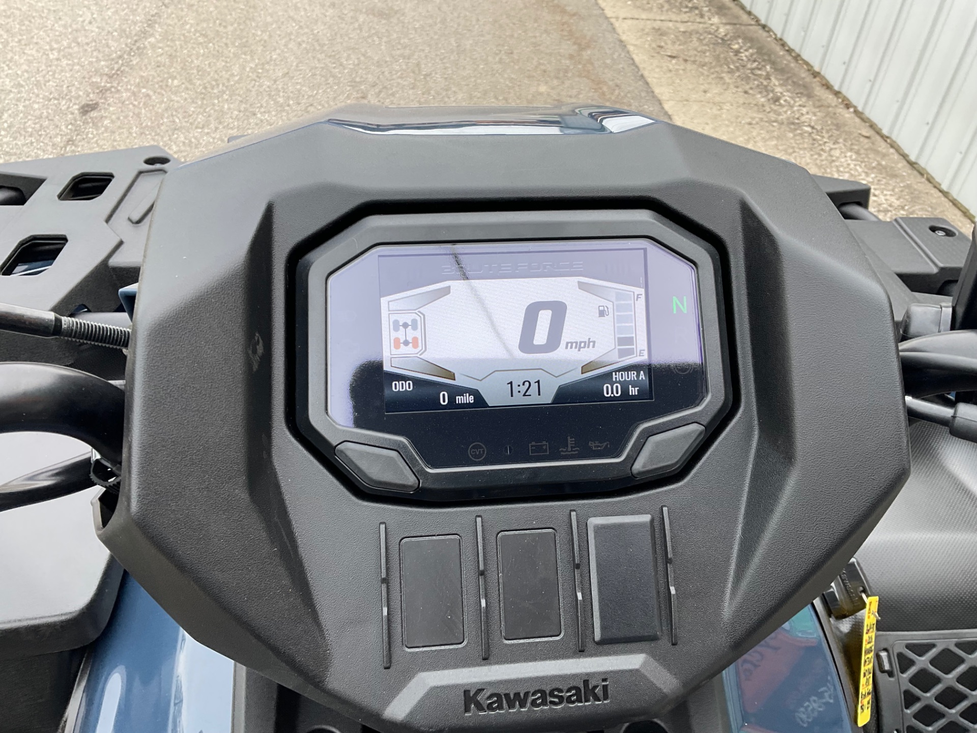 2026 Kawasaki Brute Force® 750 EPS 9