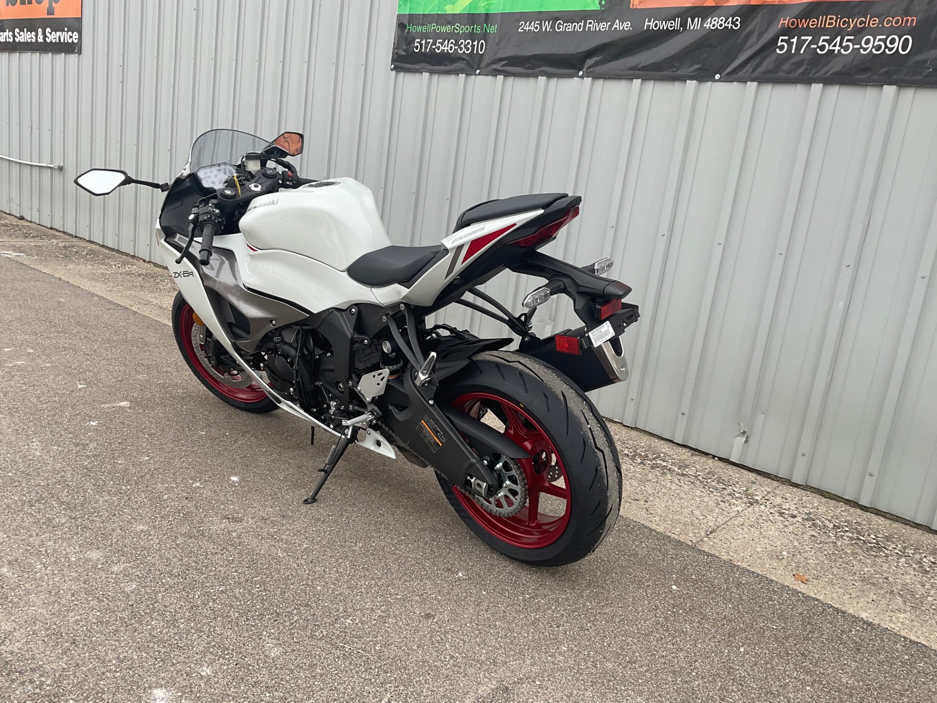 t New 2025 Kawasaki Ninja ZX-6R ABS Motorcycles in Howell, MI