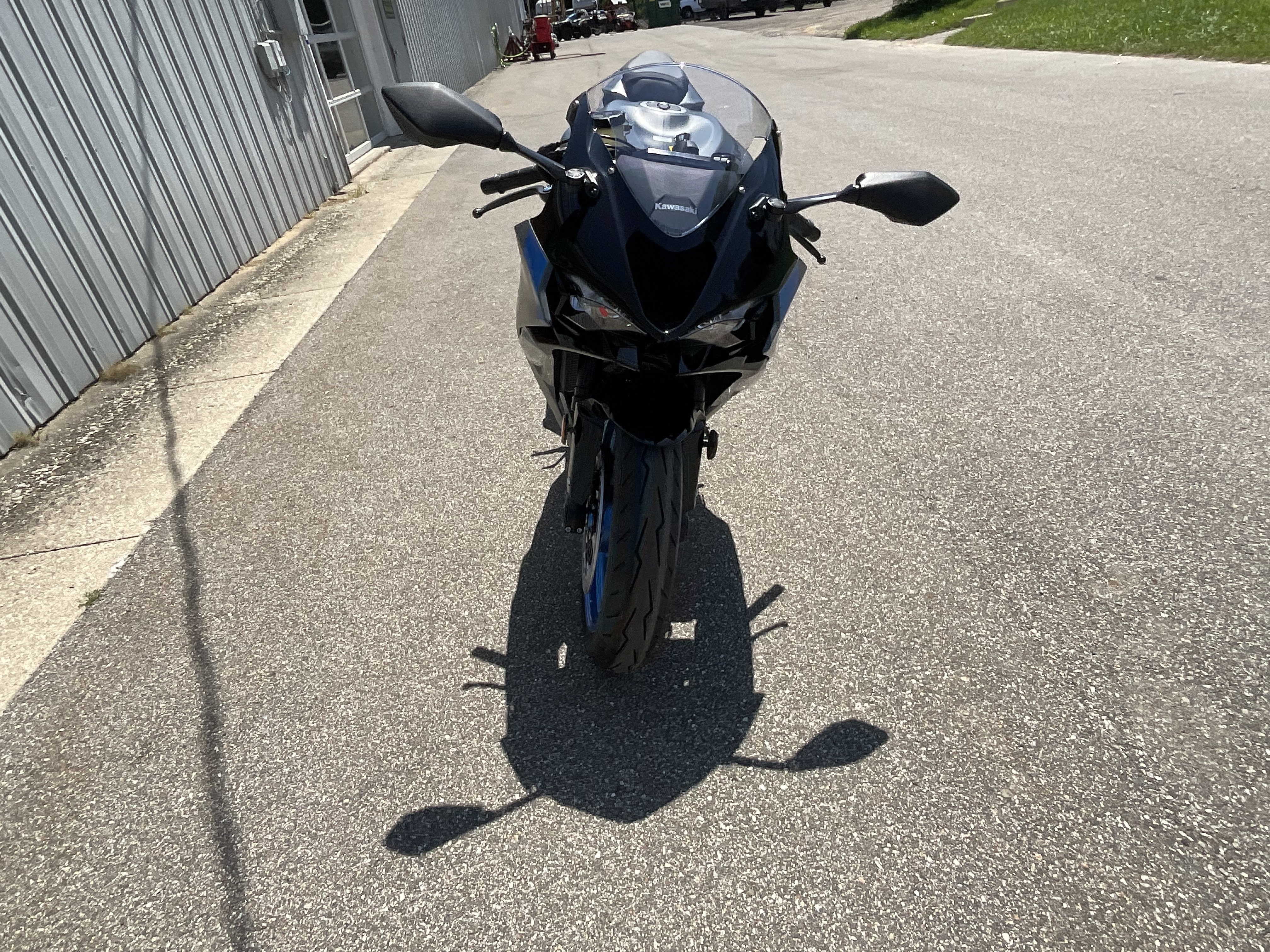 New 2026 Kawasaki Ninja® ZX™-6R ABS Motorcycles in Howell, MI