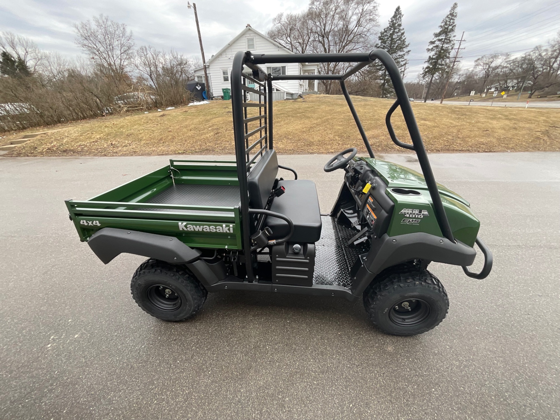 New 2025 Kawasaki MULE™ 4010 4x4 Utility Vehicles in Howell, MI