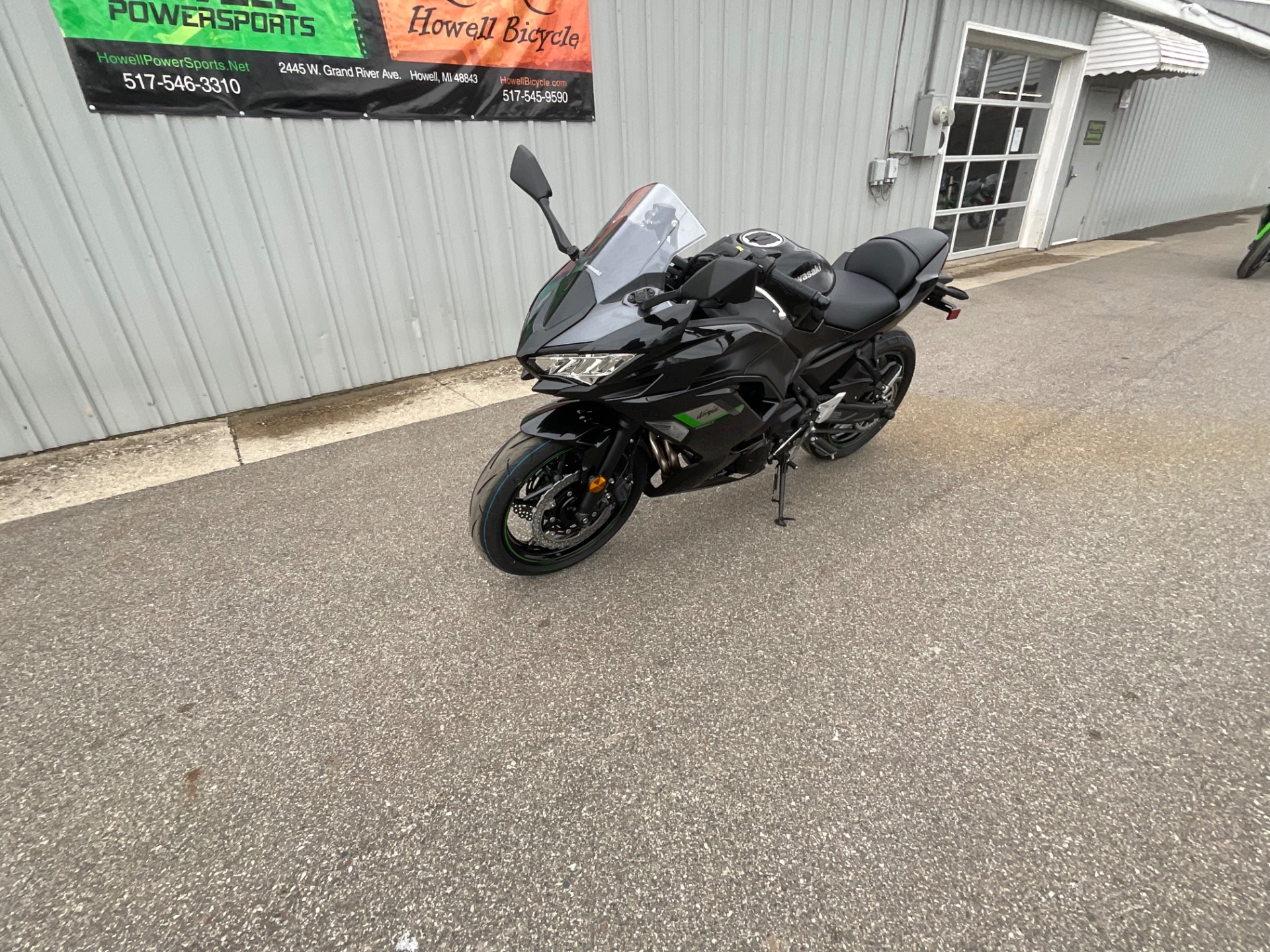 New 2025 Kawasaki Ninja 650 Motorcycles in Howell, MI
