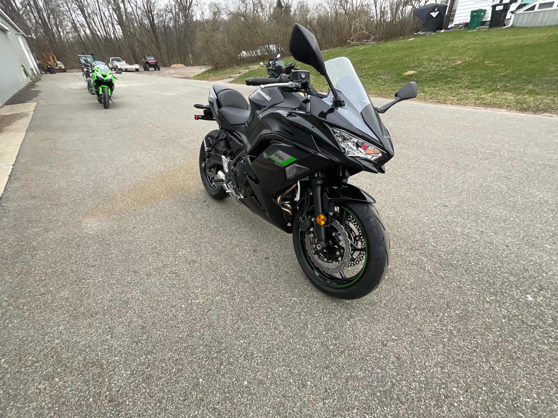 New 2025 Kawasaki Ninja 650 Motorcycles in Howell, MI