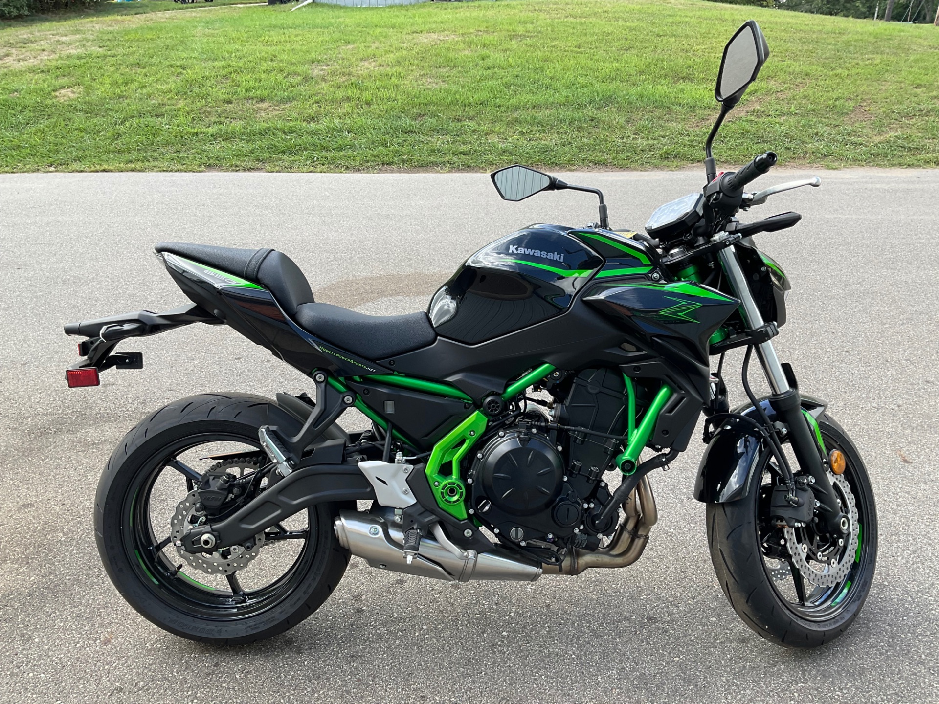New 2025 Kawasaki Z650 ABS Motorcycles in Howell, MI