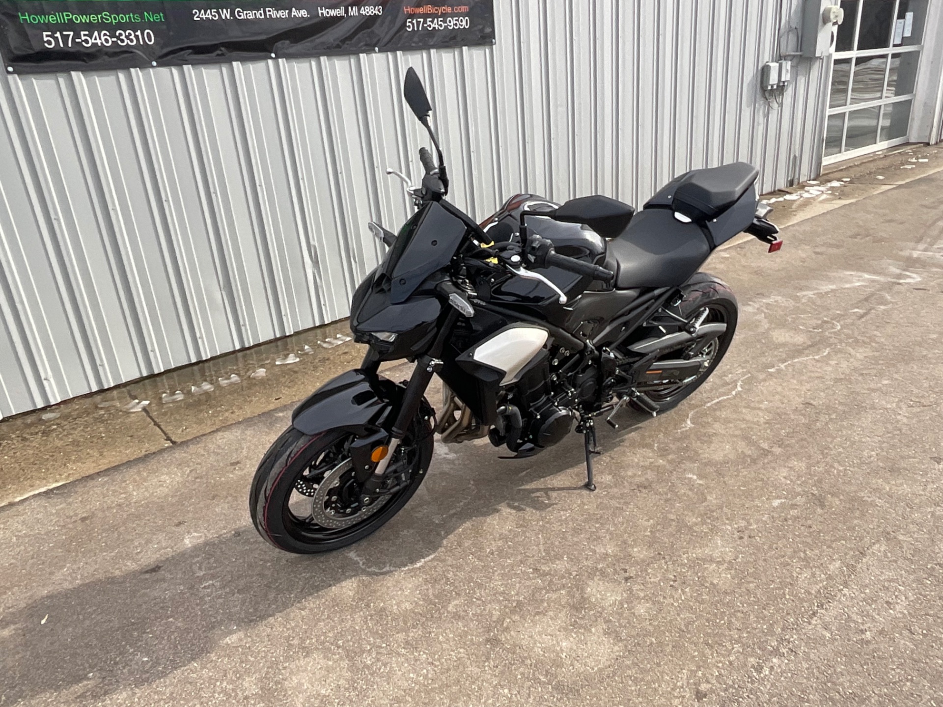 その他 GMMTV PondPhuwin DIAL BLACK HANABI-L New 2025 Kawasaki Z900 ABS Motorcycles in Howell, MI