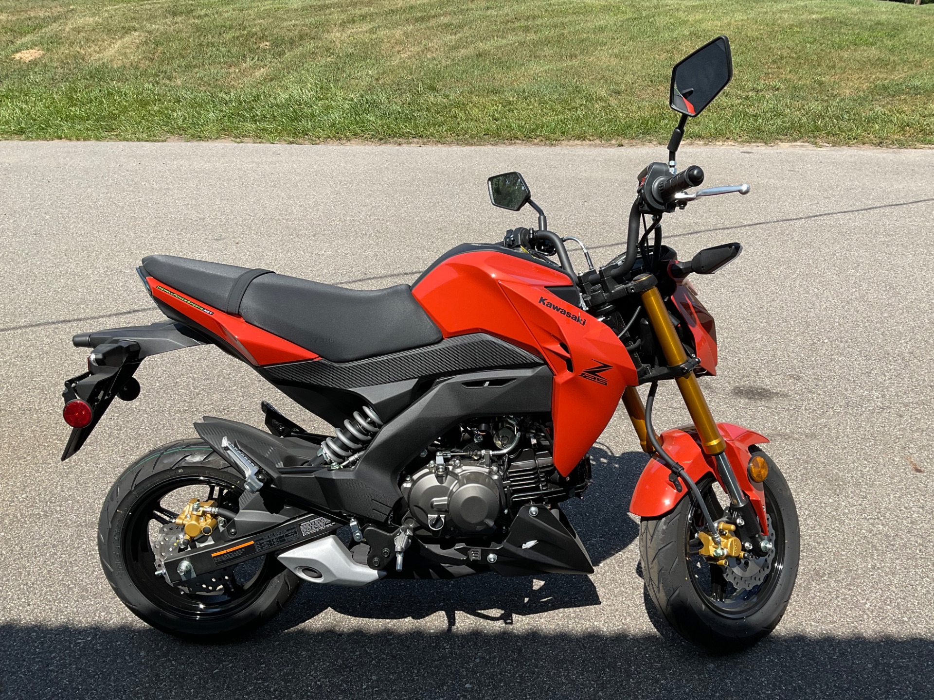 POWERed BIKE S1 激レア ほぼ新品 New 2025 Kawasaki Z125 Pro Motorcycles in Howell, MI