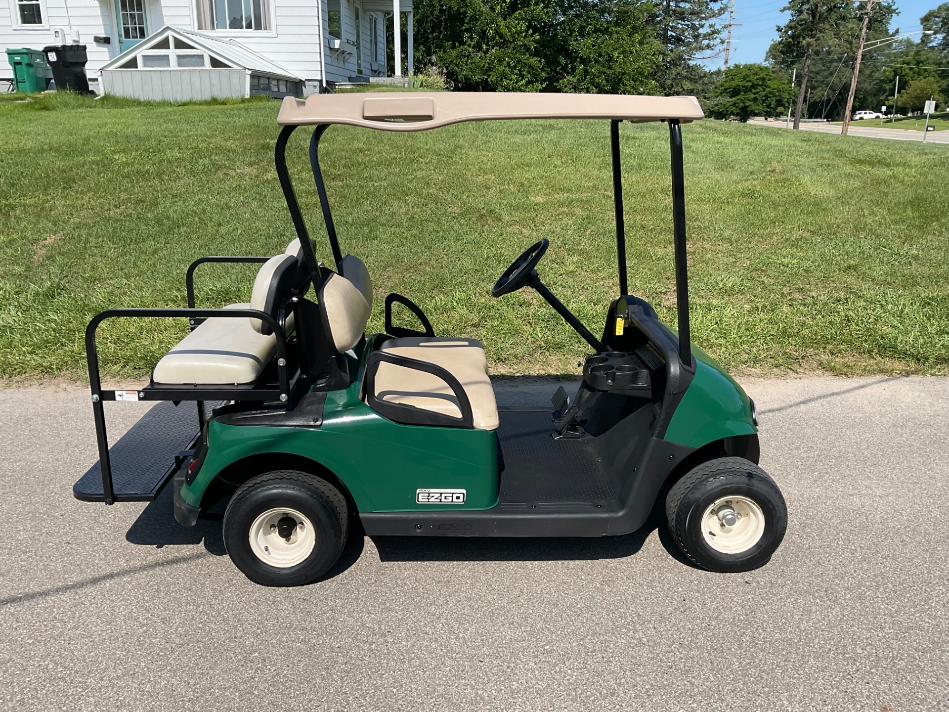 Used 2010 E-Z-GO RXV Golf Carts in Howell, MI