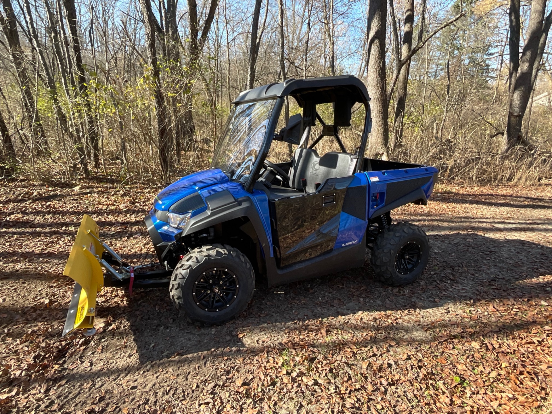 2023 UXV 450i LE EPS