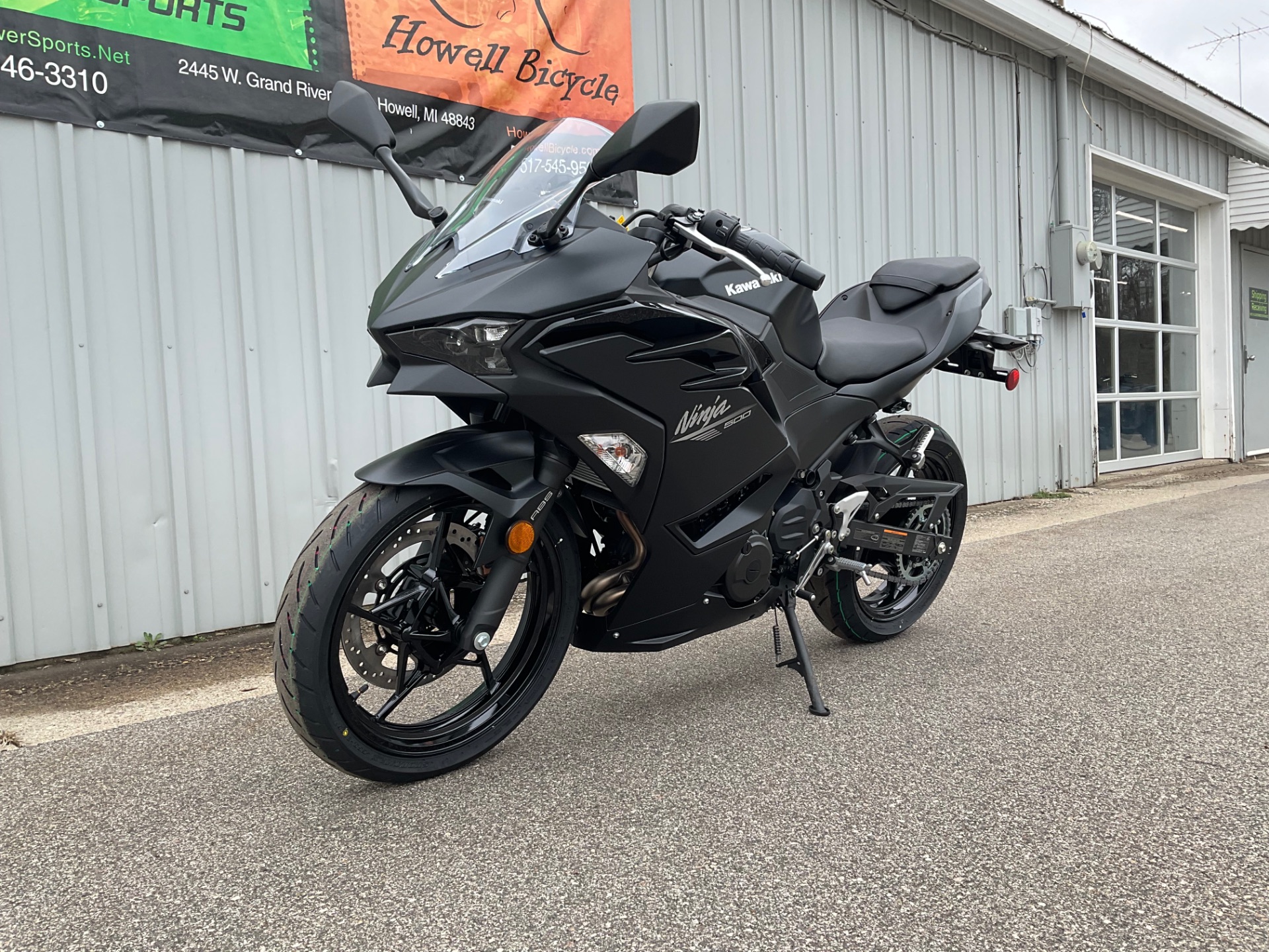2026 Ninja® 500 ABS