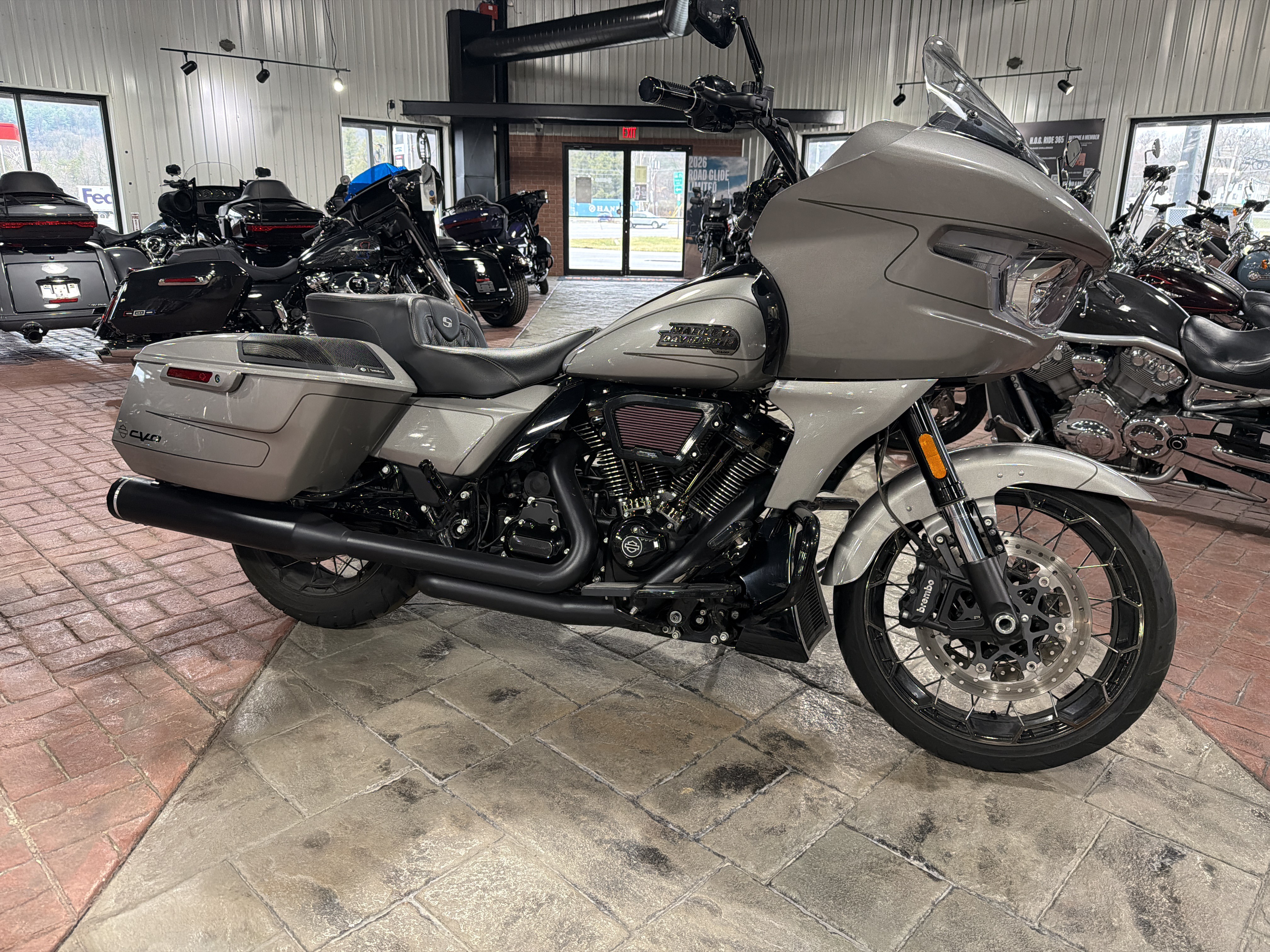 2023 CVO Road Glide®