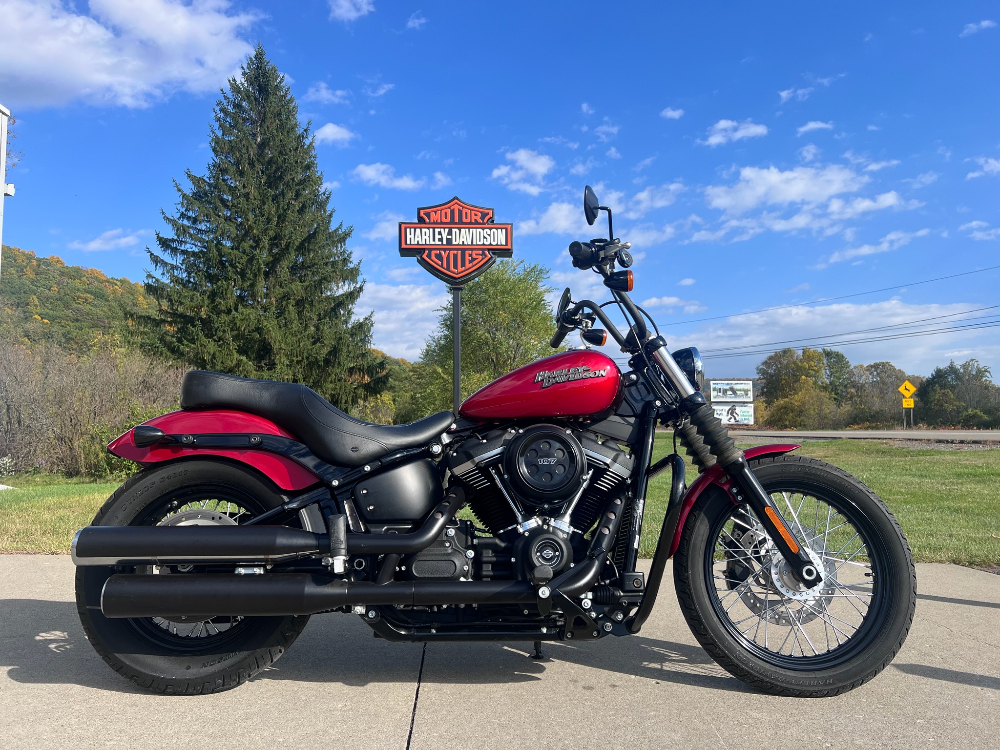 2019 Harley-Davidson Street Bob® 1