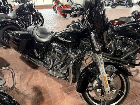 Used 2017 Harley-Davidson Street Glide® Special Vivid Black | Motorcycles in Cayuta NY