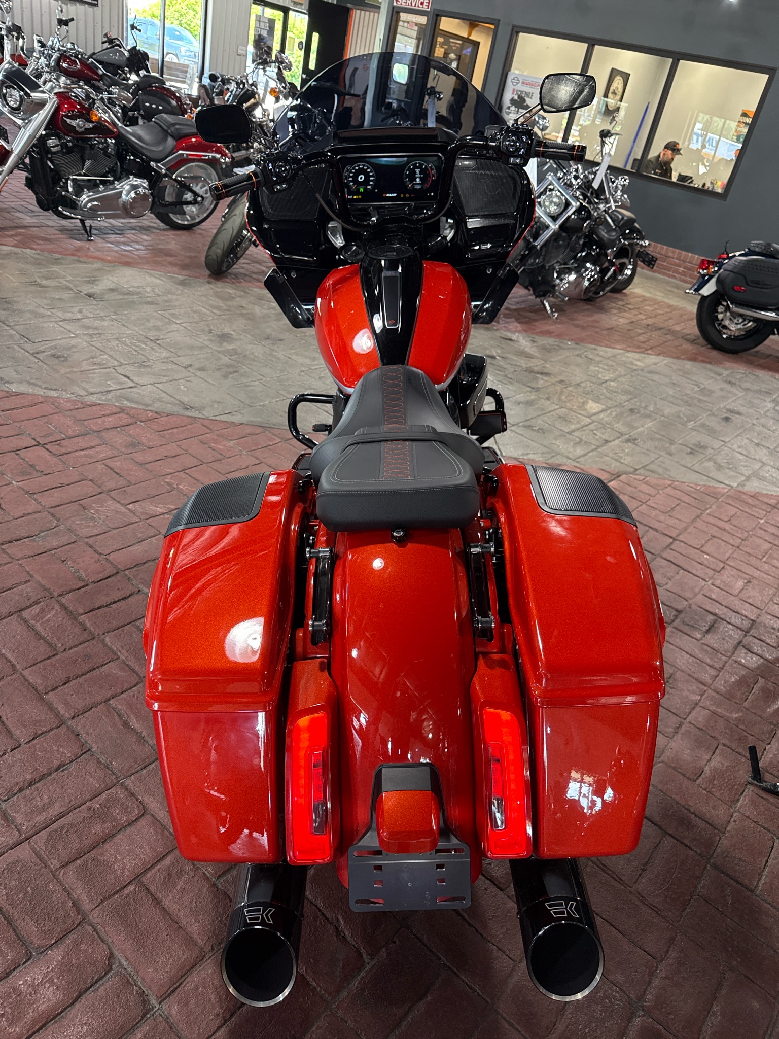 2024 Harley-Davidson CVO Road Glide® 4