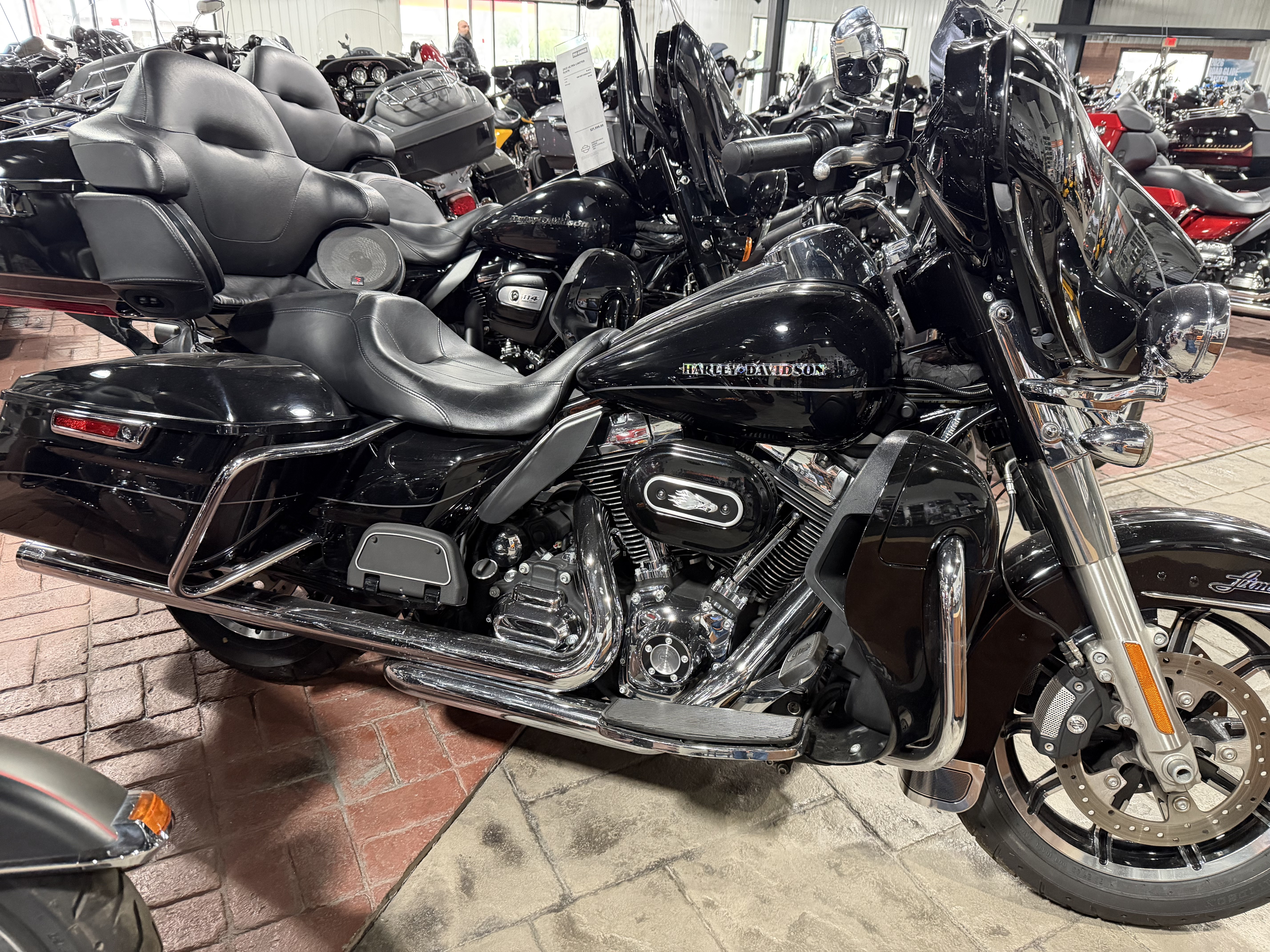 2014 Ultra Limited