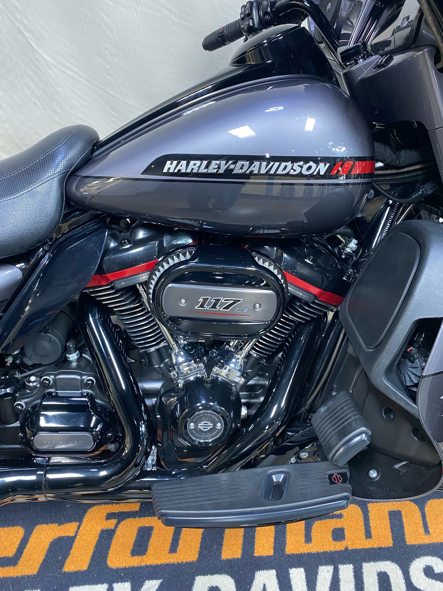 2020 Harley-Davidson CVO Limited 3