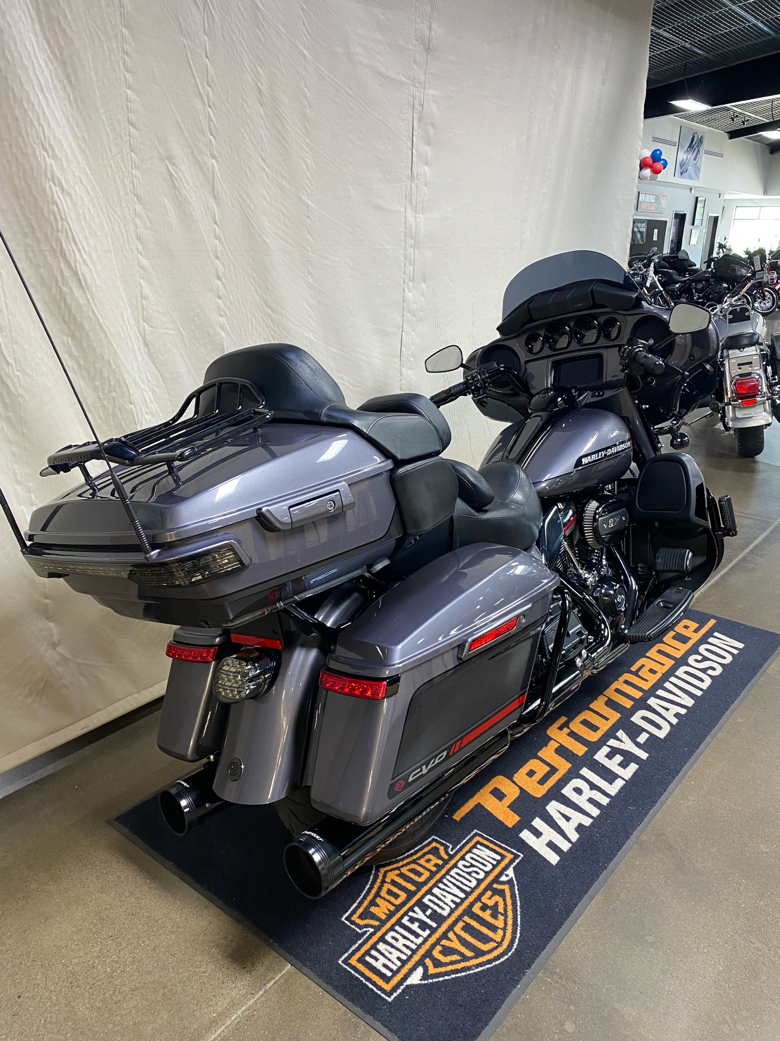 2020 Harley-Davidson CVO Limited 4