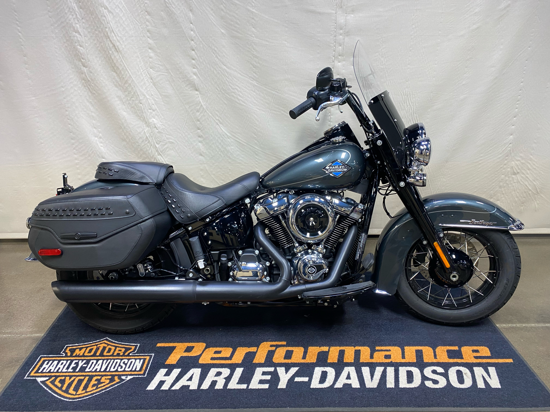 Used 2025 Harley-Davidson Heritage Classic Iron Horse Metallic
