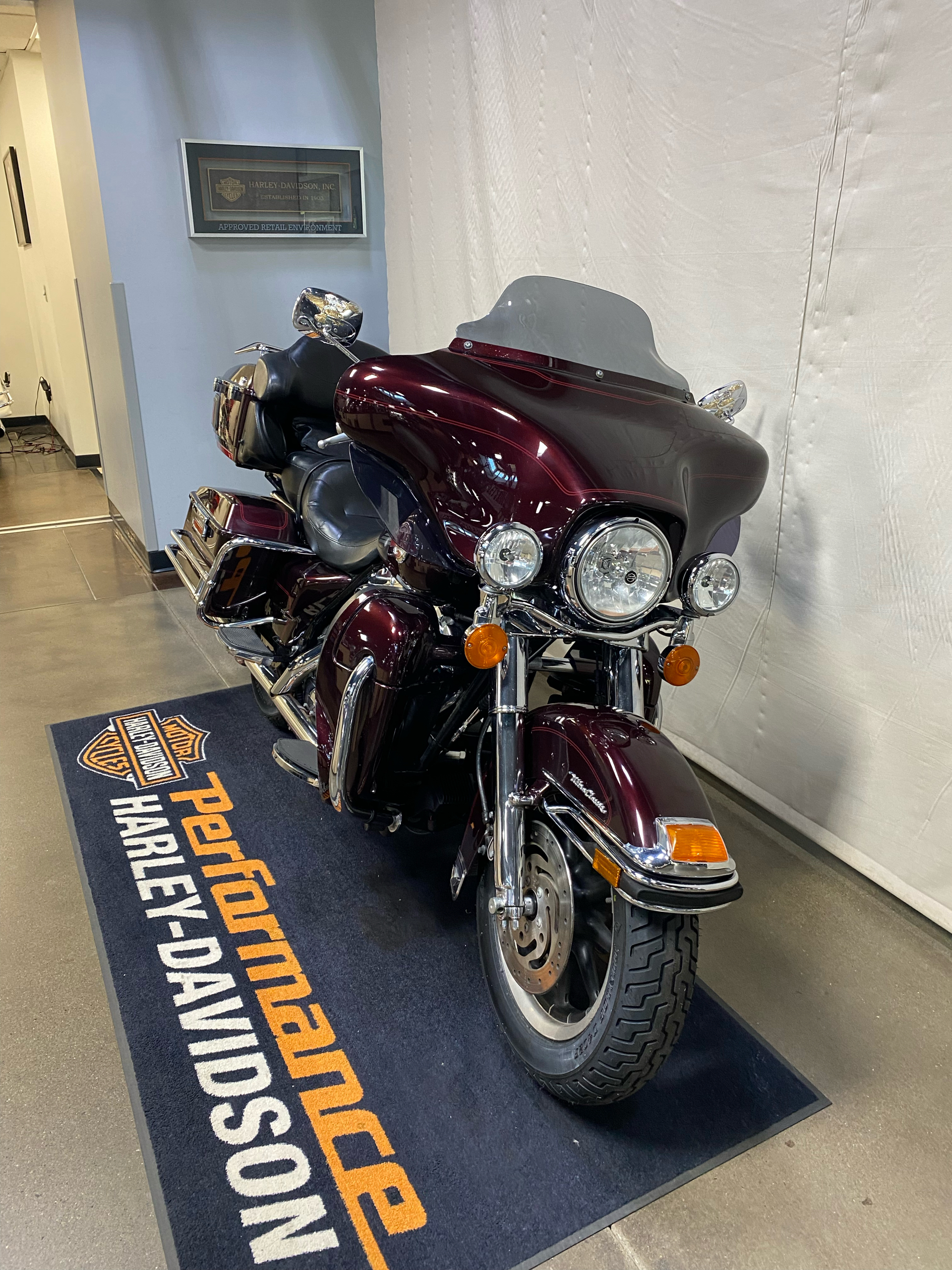 SOLD black OEM Stratoliner Deluxe fairing | Yamaha Starbike Forum, image size:1920x2560