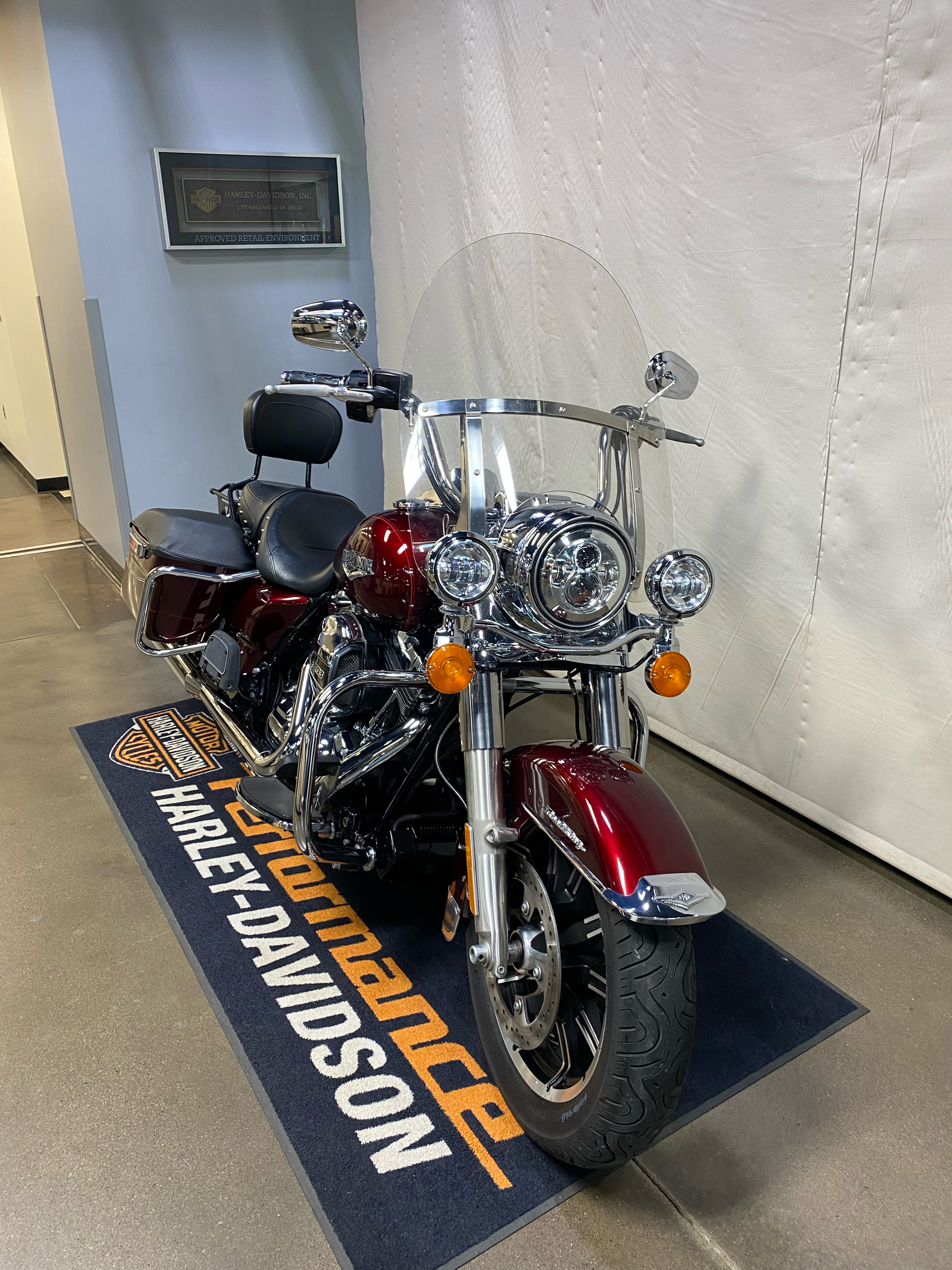Used 2014 Harley-Davidson Road King® Mysterious Red Sunglo