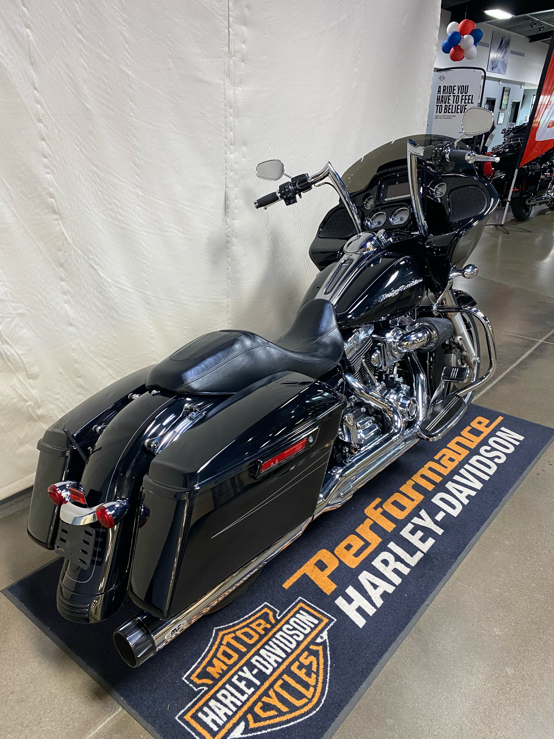 激レア!!★Blackstract - BKNY / Streets★RARE New 2025 Harley-Davidson Low Rider® ST Motorcycle - Specs