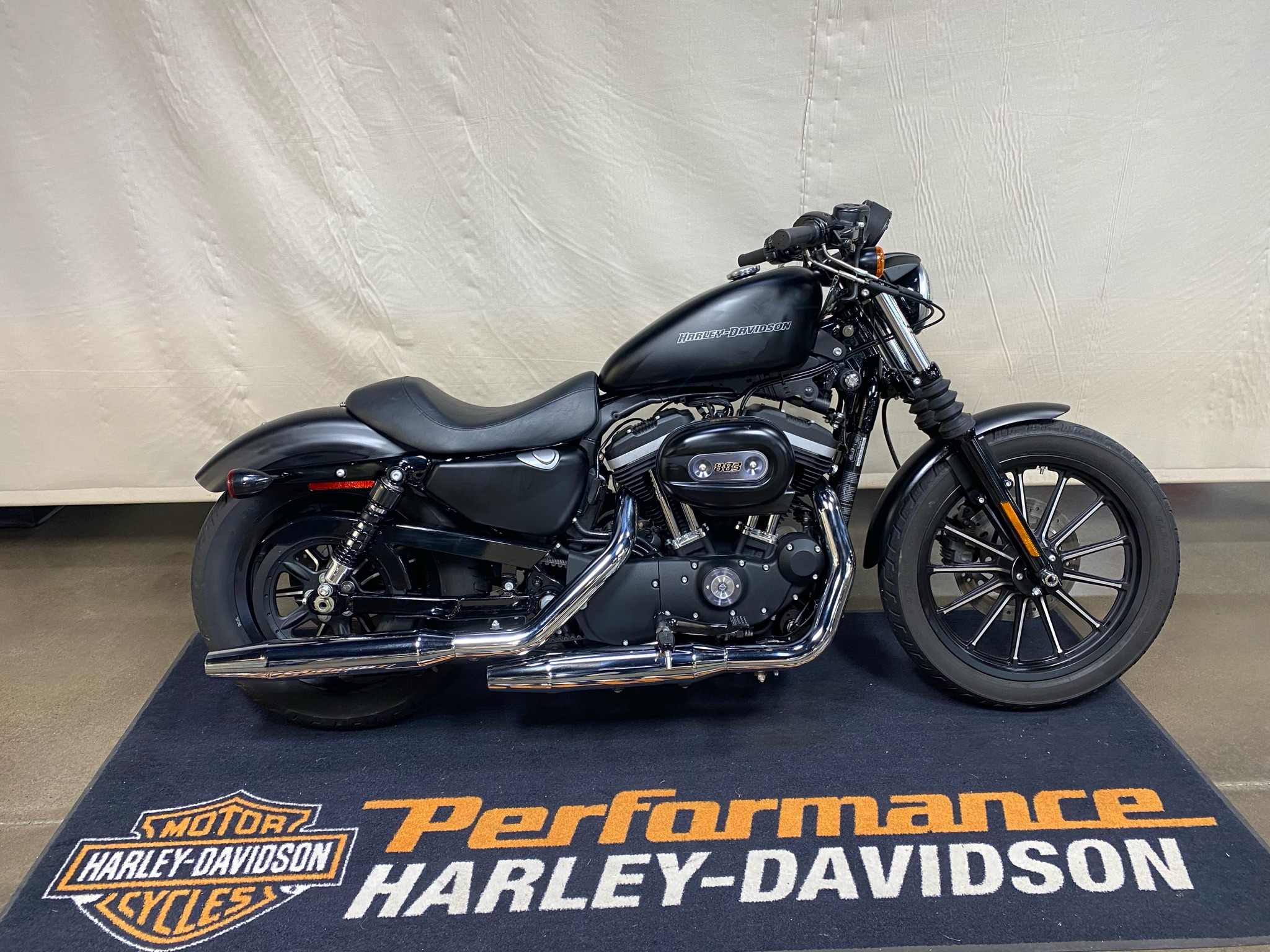 2010 Sportster® Iron 883