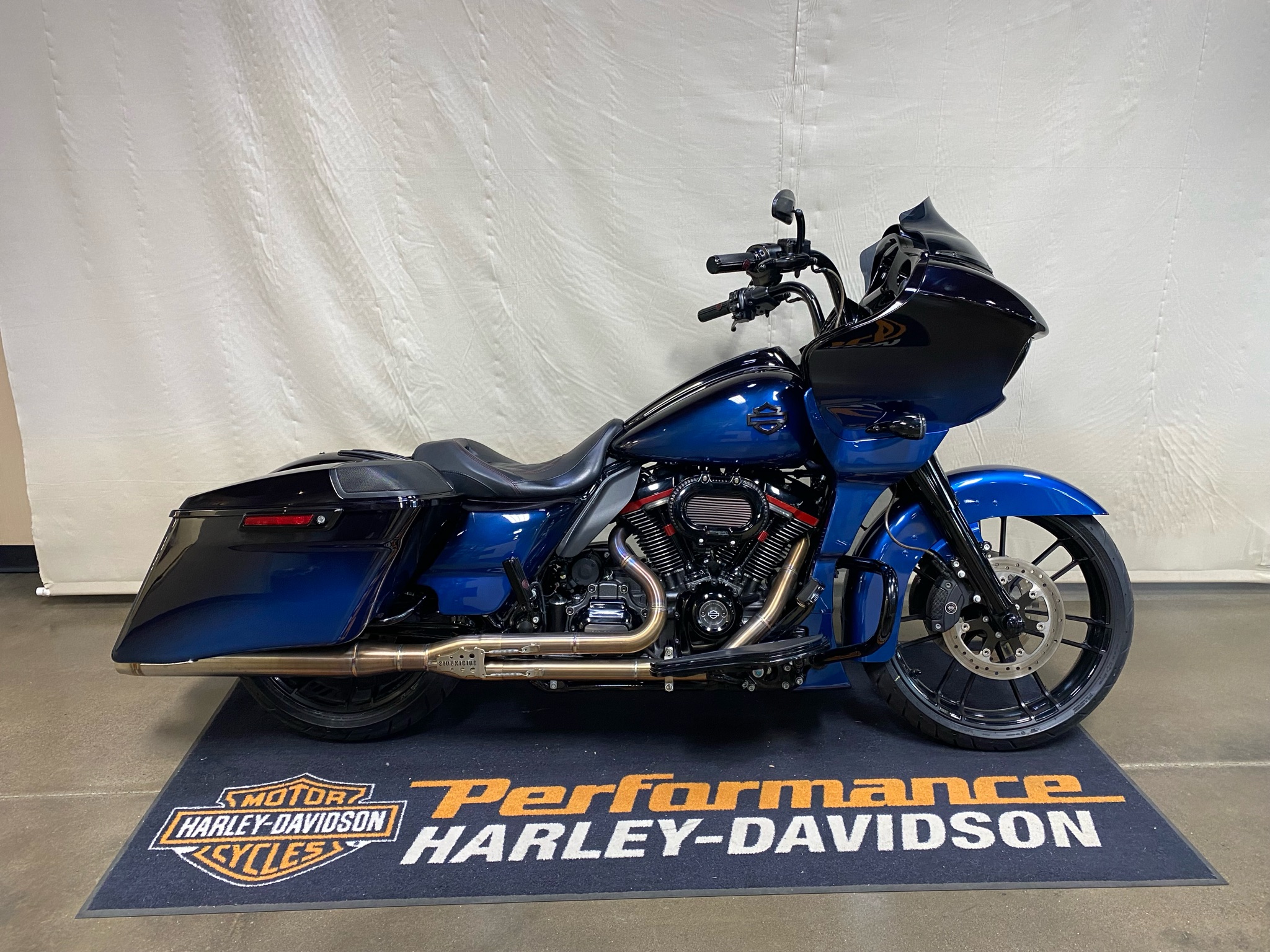 2019 CVO Road Glide®
