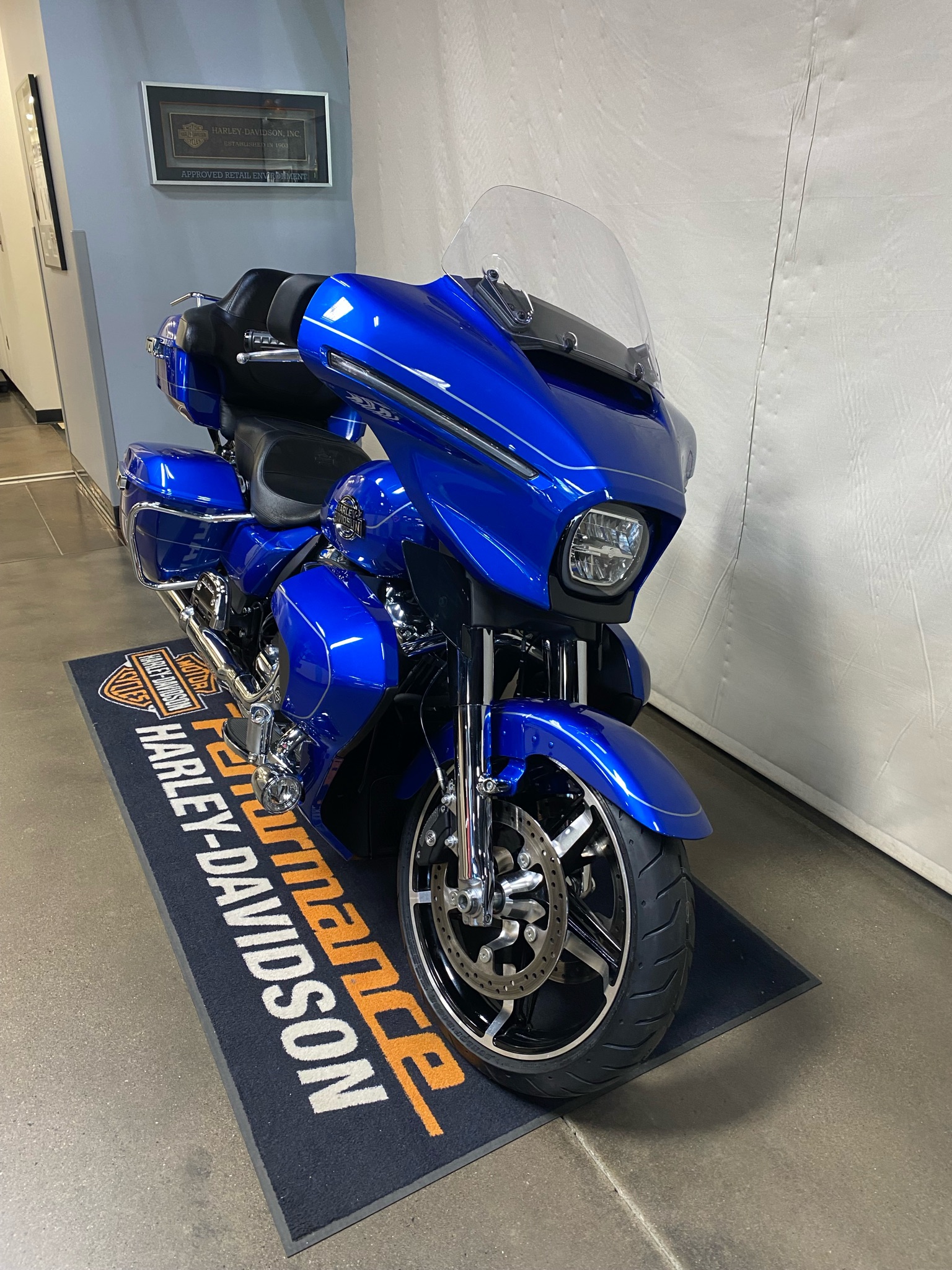 2025 Harley-Davidson Street Glide® Ultra 2