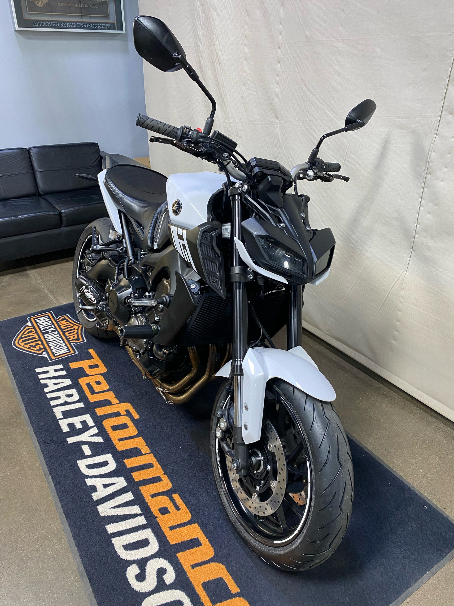 富士山09 Used 2017 Yamaha FZ-09 Intensity White | Motorcycles in