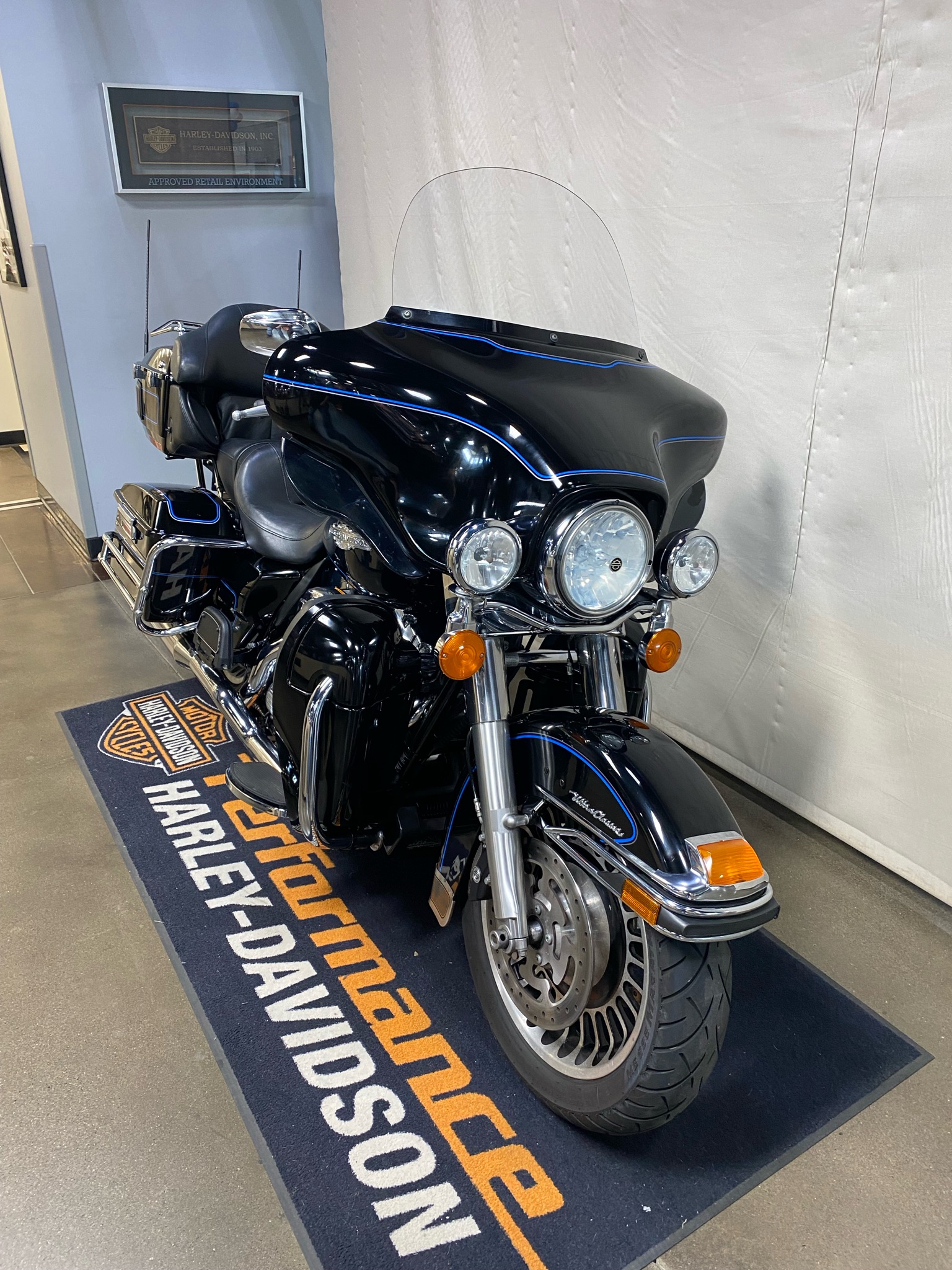 2013 Harley-Davidson Electra Glide® Ultra Limited 2