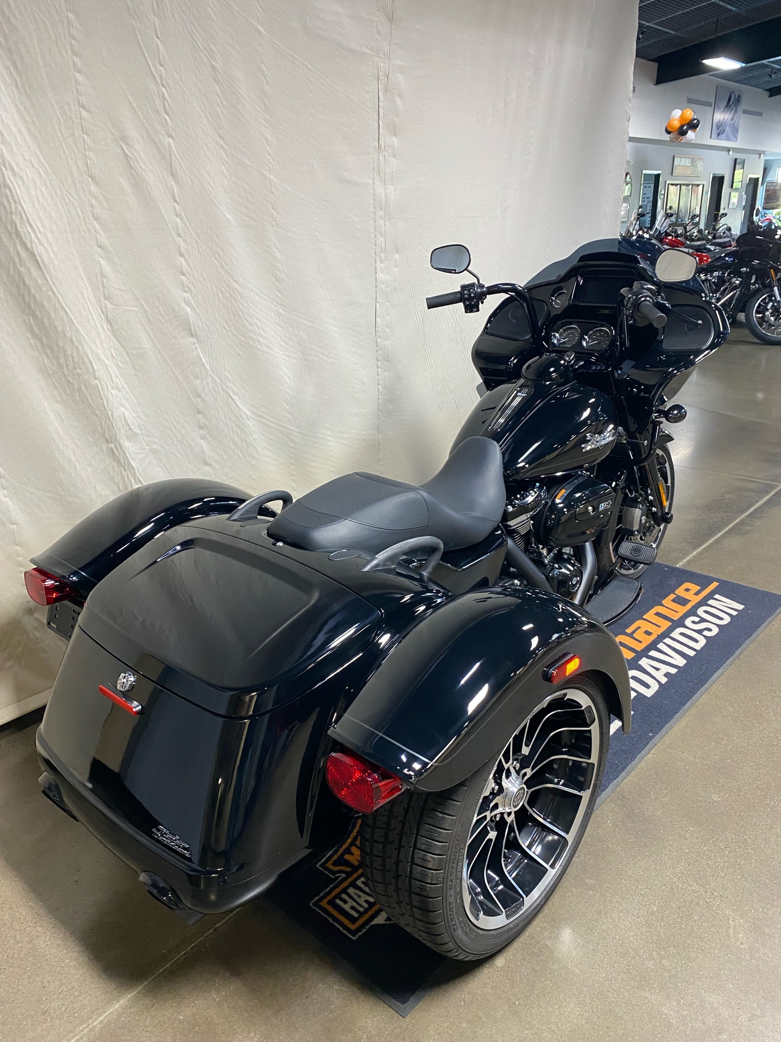 Used 2024 Harley-Davidson Road Glide® 3 Vivid Black (Black Finish