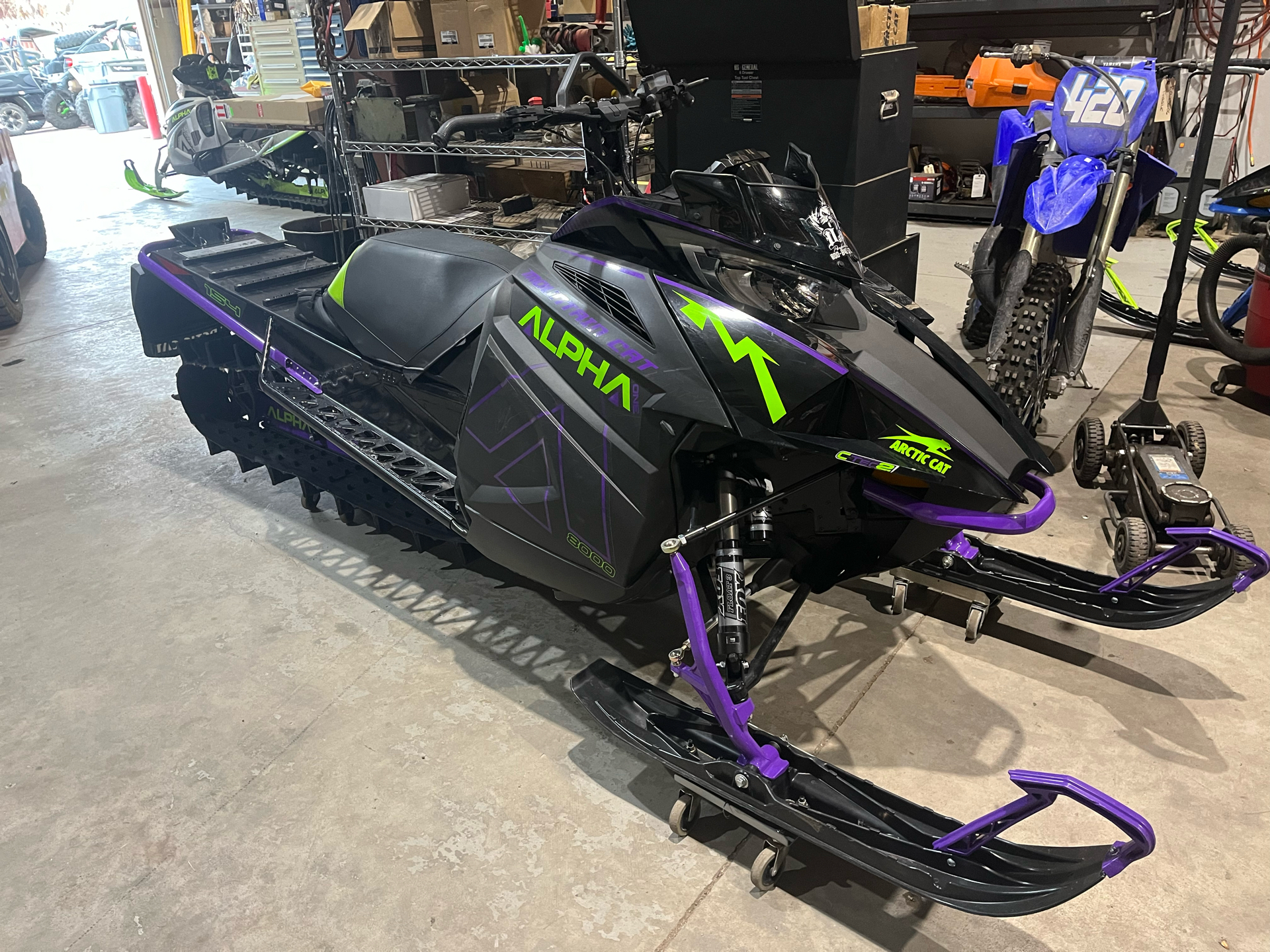 2007 Arctic Cat Jaguar Z1 Snowmobile Specs, Reviews, Prices