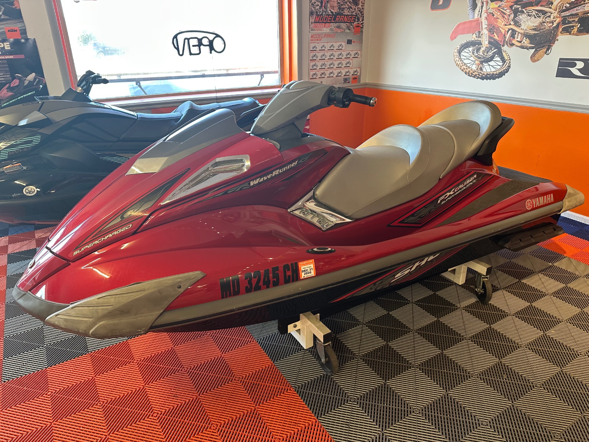 Used 2009 Yamaha FX Cruiser® SHO Crimson Red Metallic | Watercraft