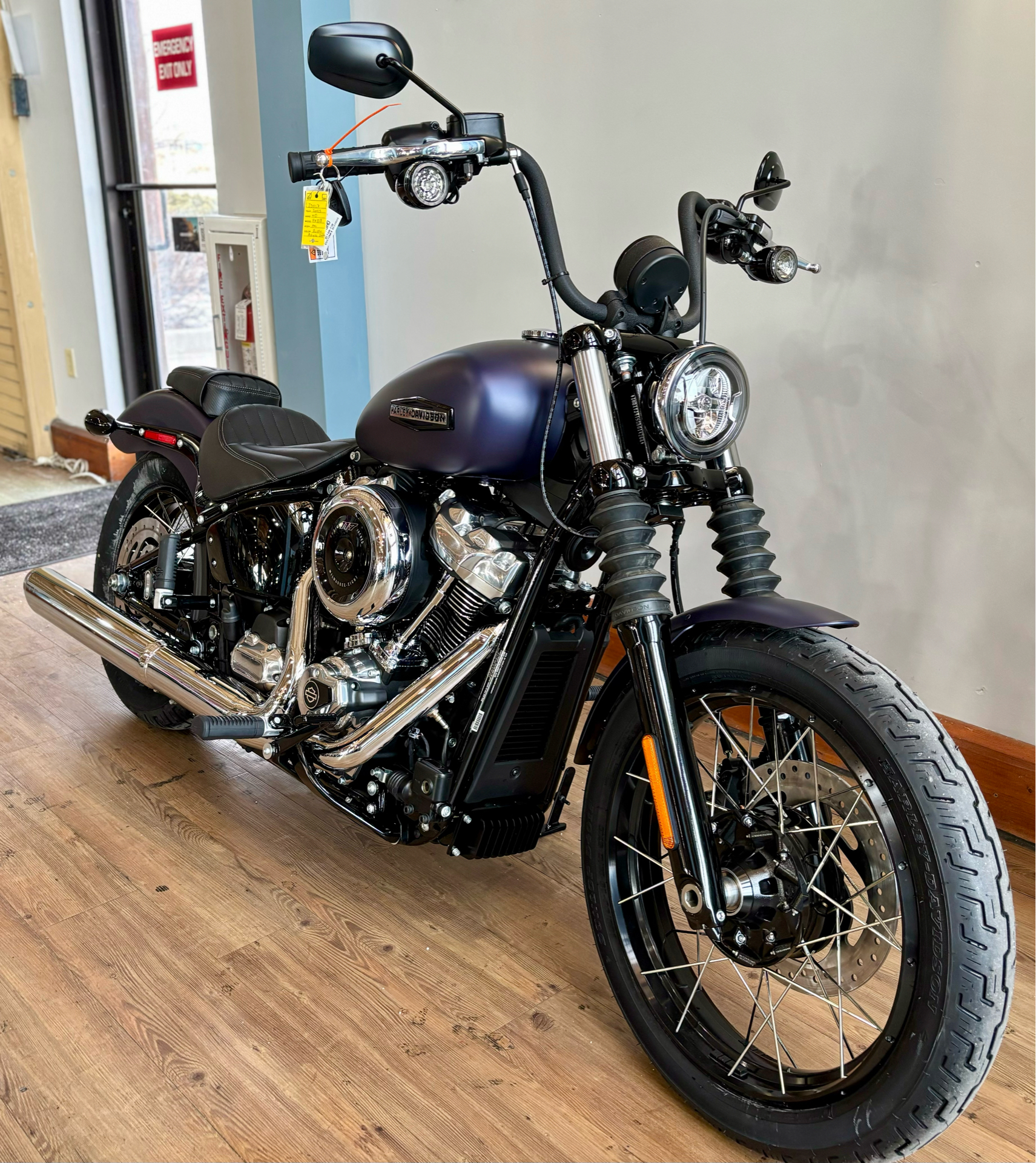 2025 Harley-Davidson Street Bob® in Loveland, Colorado - Photo 2