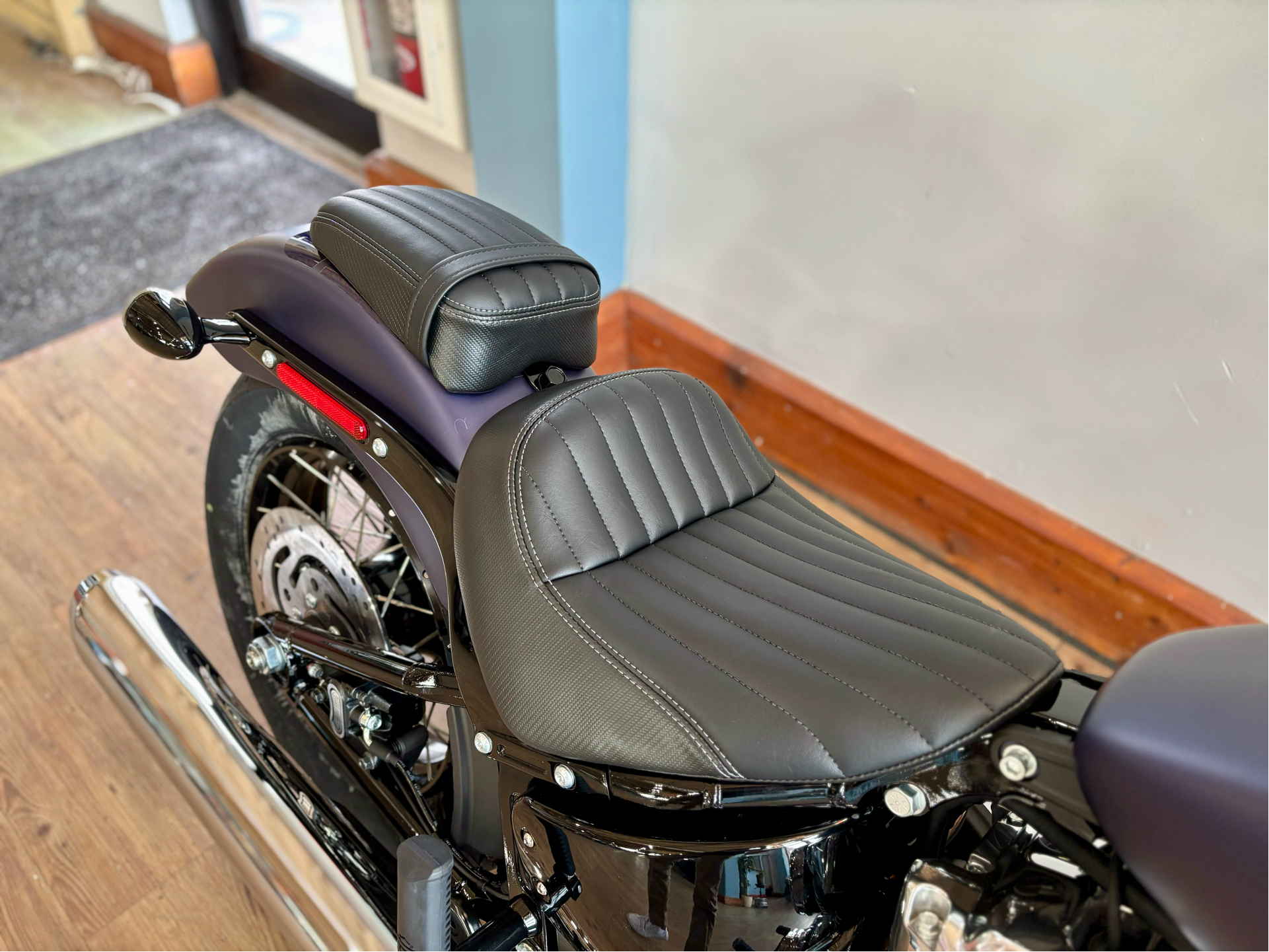 2025 Harley-Davidson Street Bob® in Loveland, Colorado - Photo 8