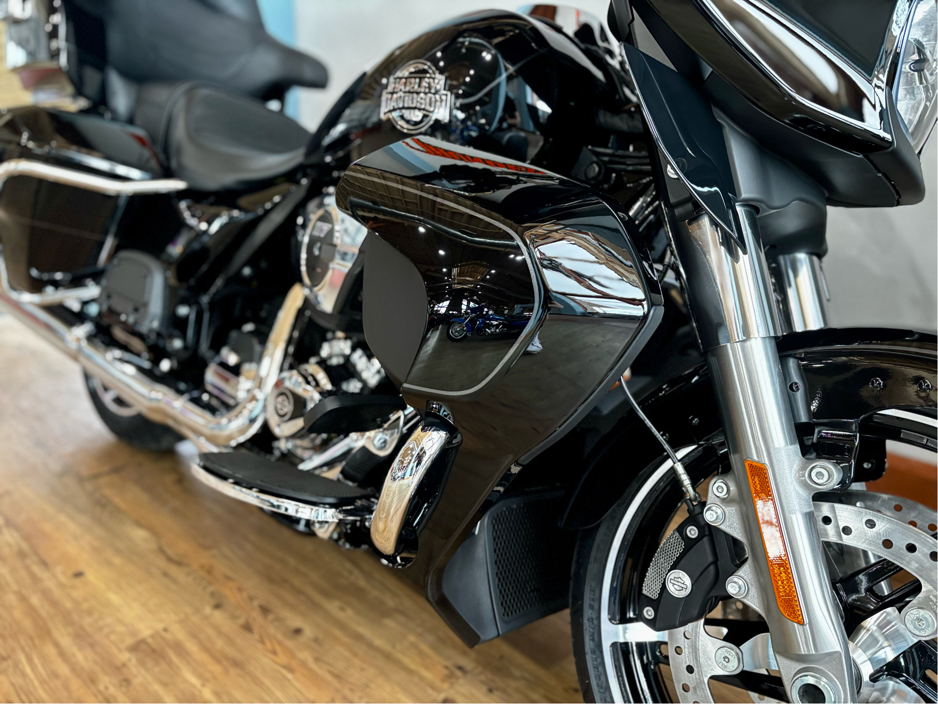 2025 Harley-Davidson Street Glide® Ultra in Loveland, Colorado - Photo 9