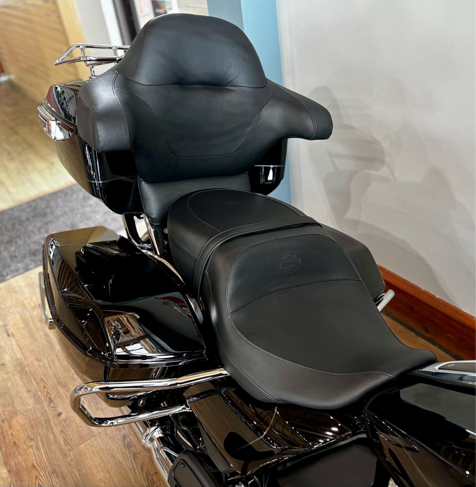 2025 Harley-Davidson Street Glide® Ultra in Loveland, Colorado - Photo 11