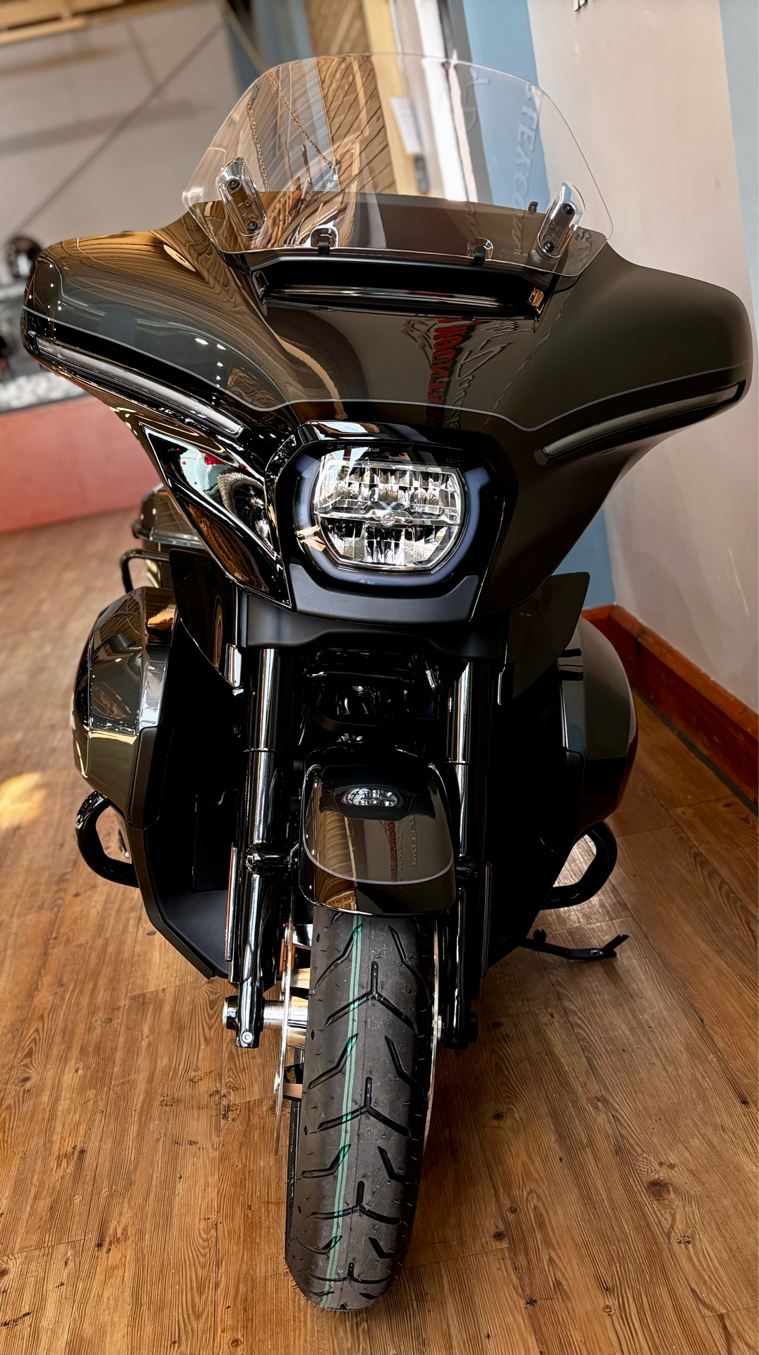 2025 Harley-Davidson Street Glide® Ultra in Loveland, Colorado - Photo 4