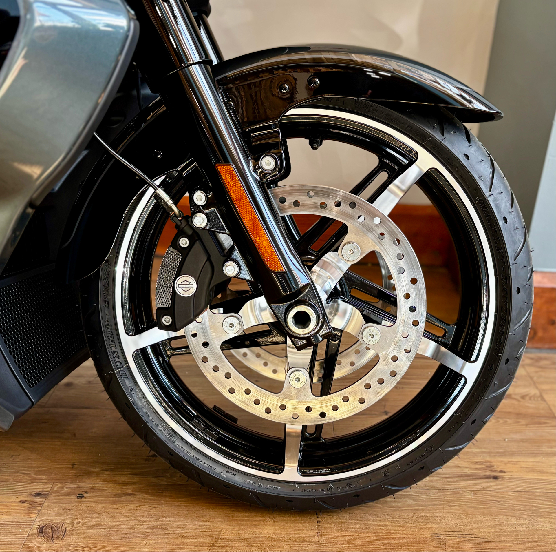 2025 Harley-Davidson Street Glide® Ultra in Loveland, Colorado - Photo 10