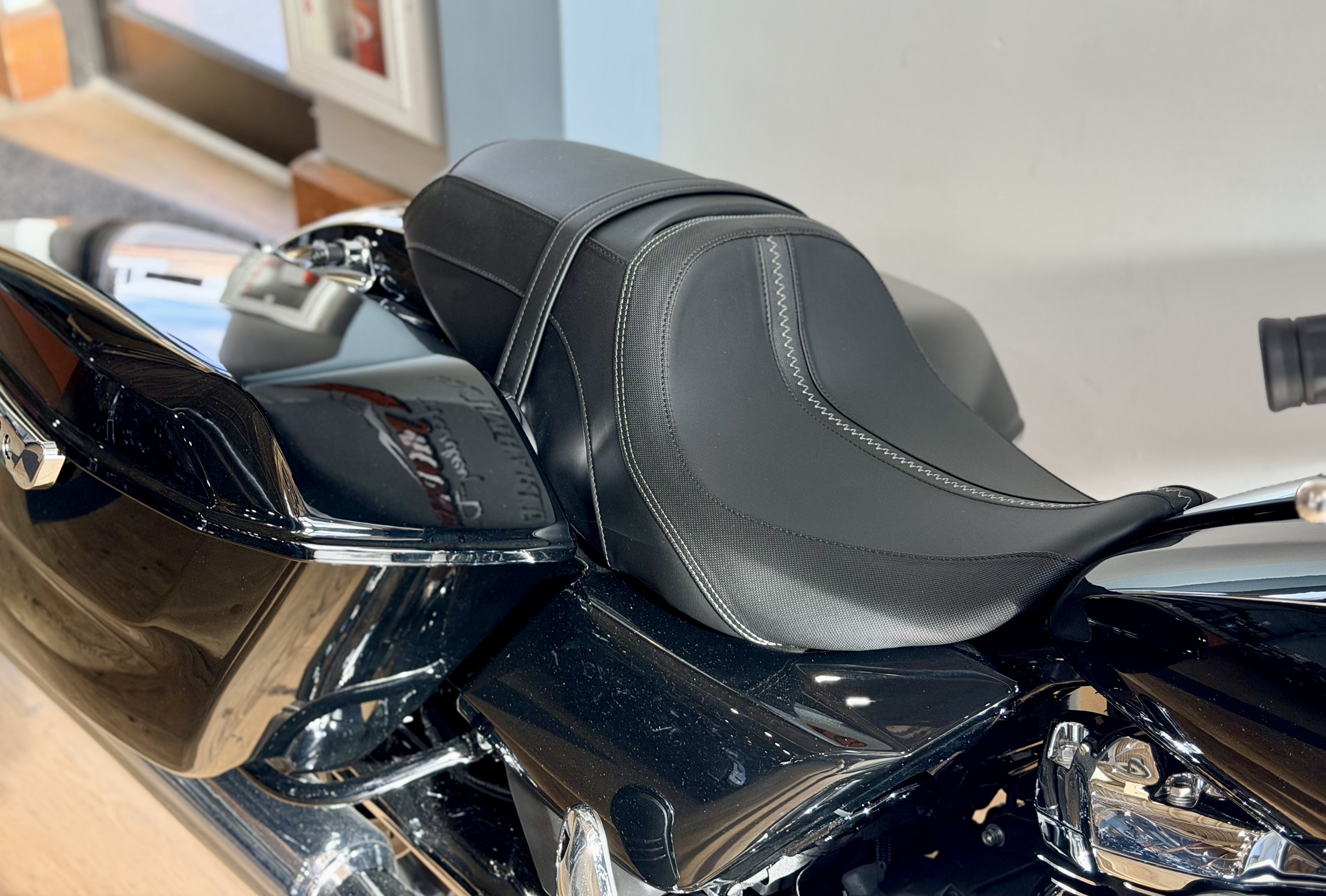 2025 Harley-Davidson Street Glide® in Loveland, Colorado - Photo 8