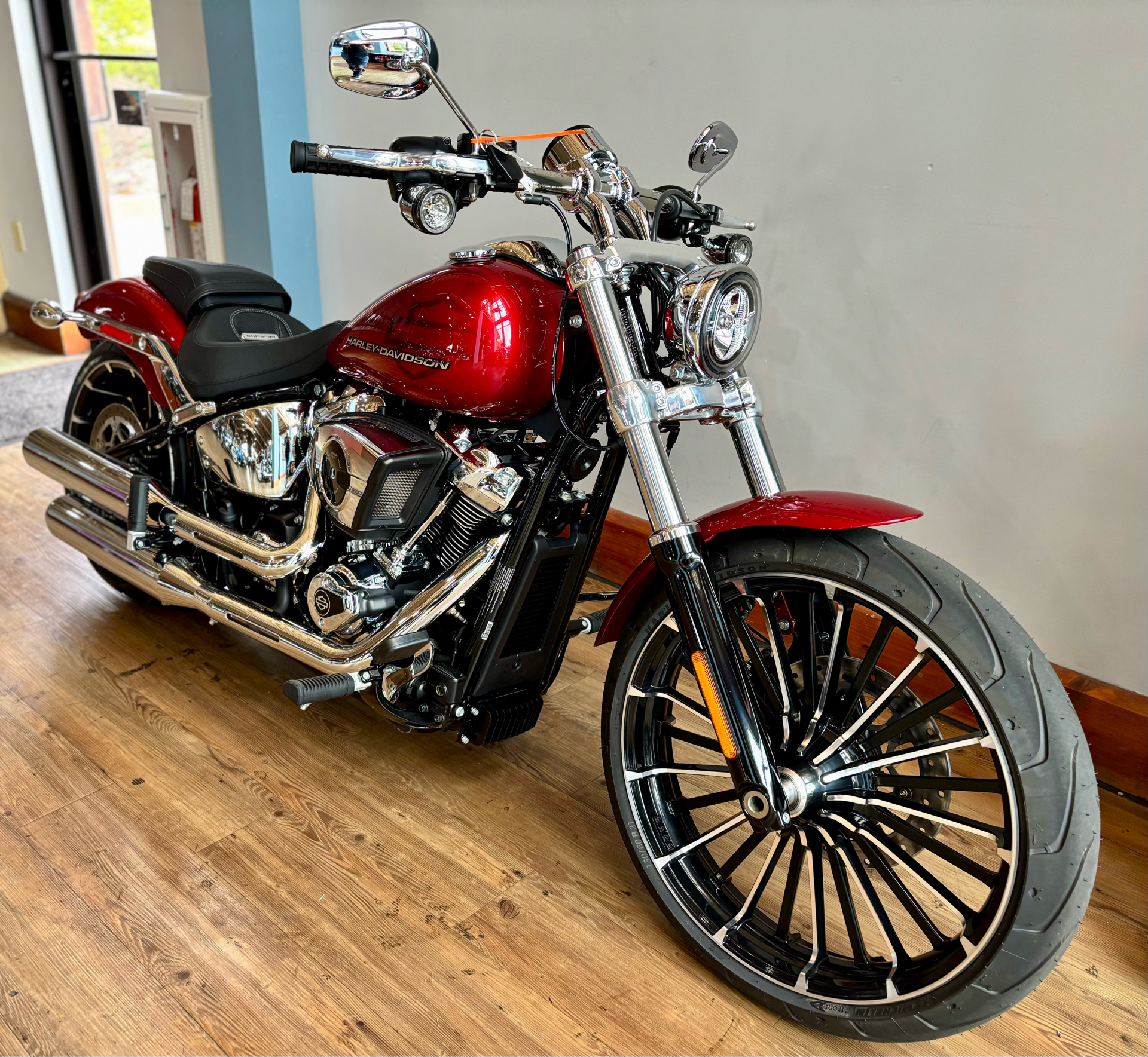 2025 Harley-Davidson Breakout® in Loveland, Colorado - Photo 2