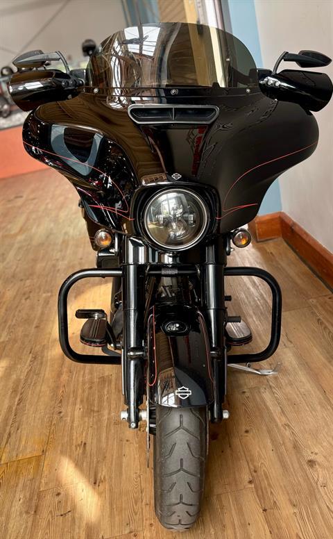 2018 Harley-Davidson Street Glide® Special in Loveland, Colorado - Photo 4