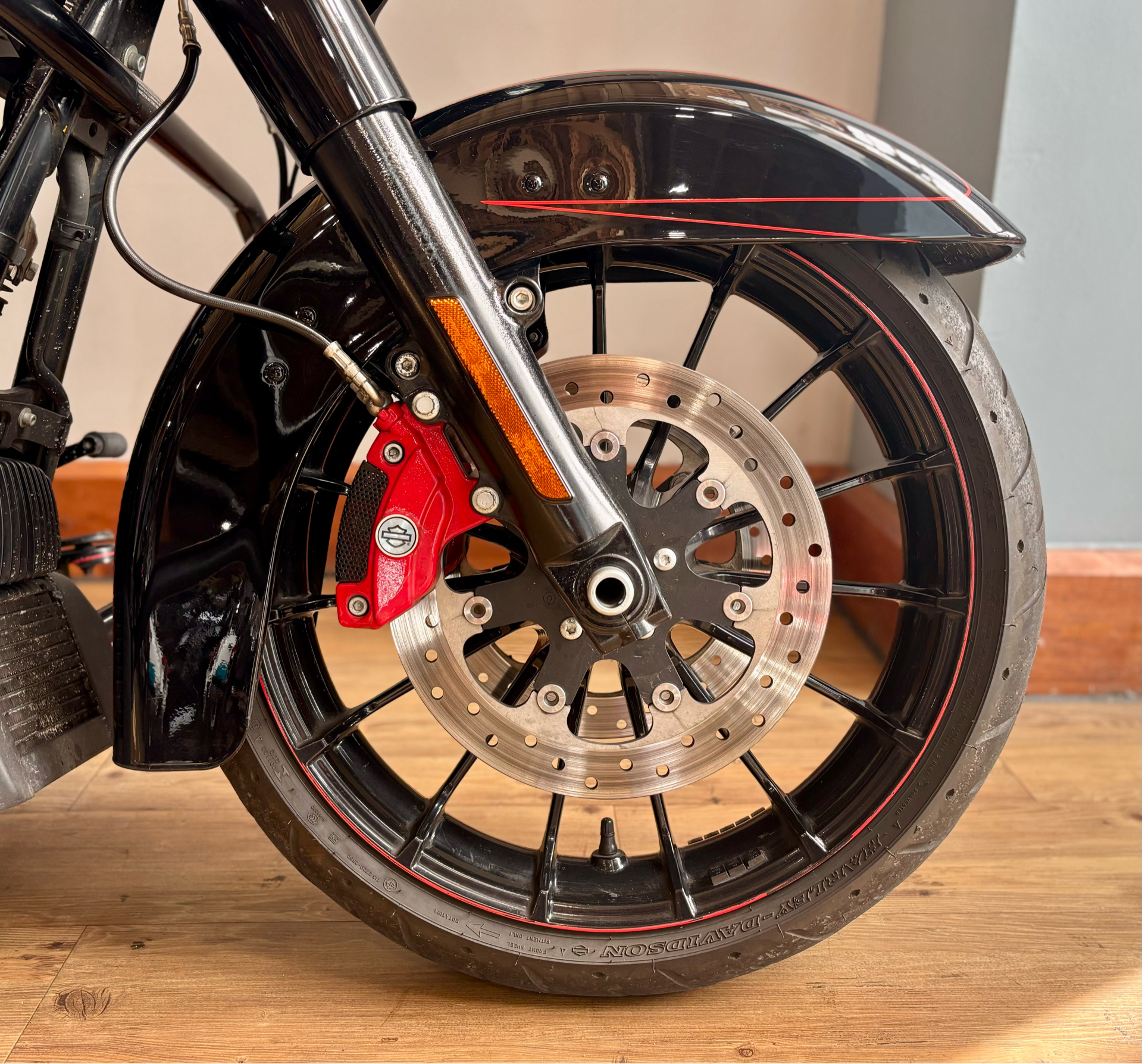 2018 Harley-Davidson Street Glide® Special in Loveland, Colorado - Photo 8