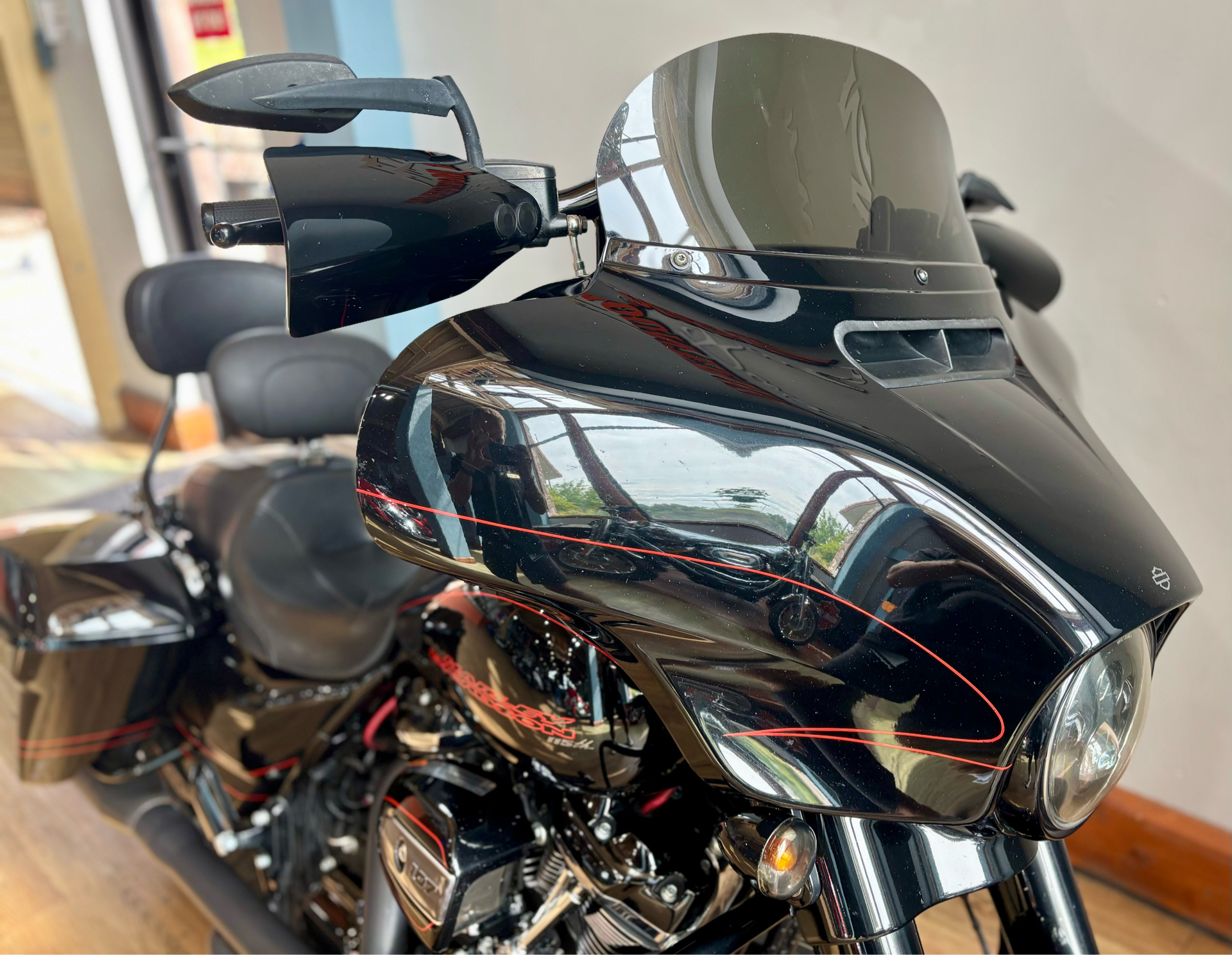 2018 Harley-Davidson Street Glide® Special in Loveland, Colorado - Photo 12