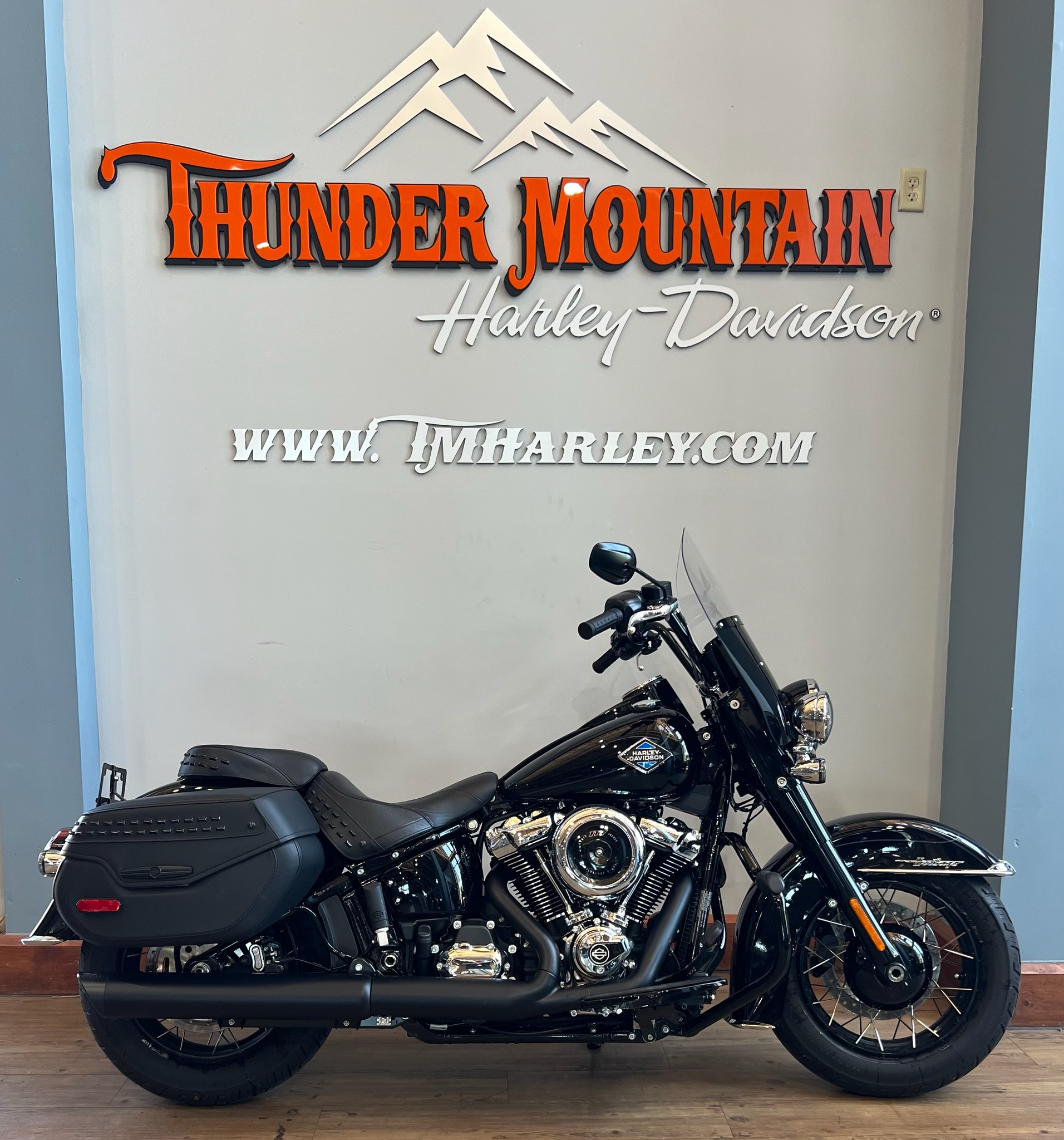 2025 Harley-Davidson Heritage Classic in Loveland, Colorado - Photo 1