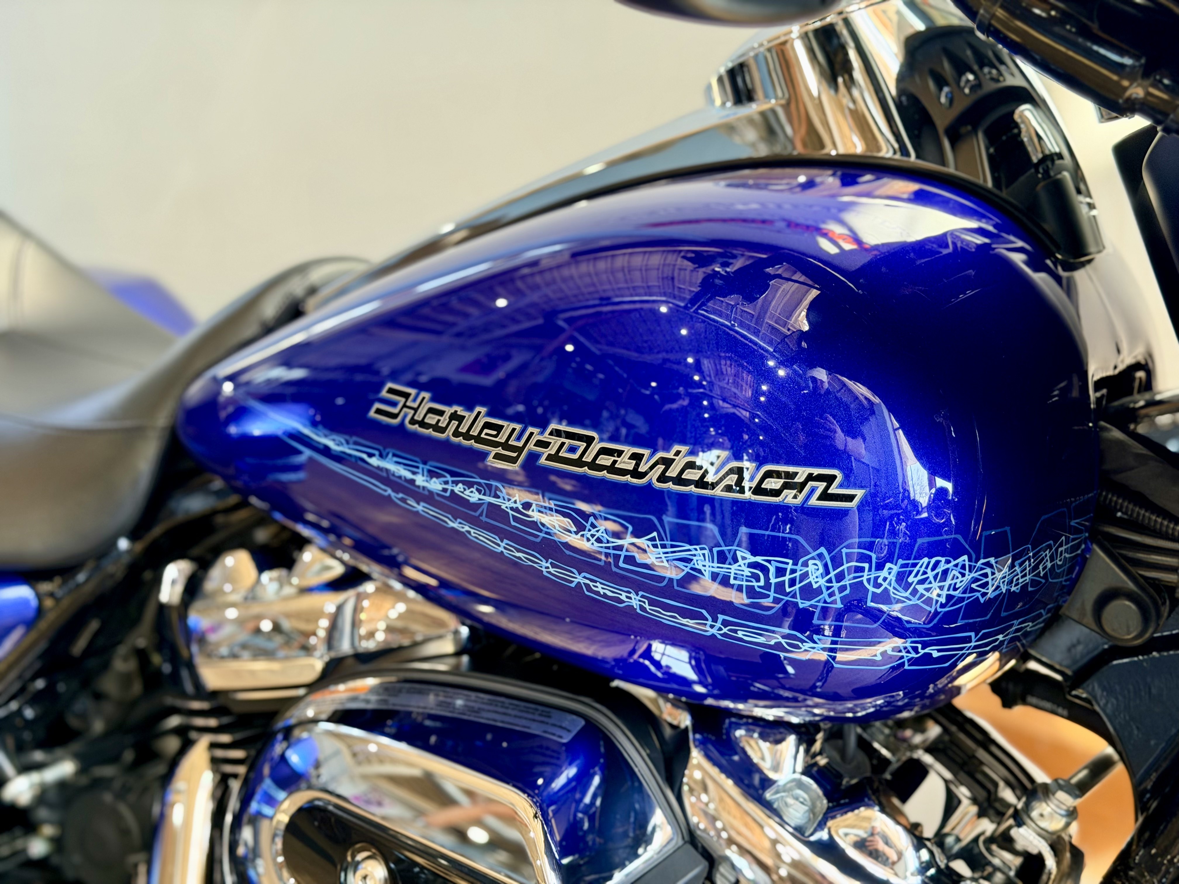 2019 Harley-Davidson Street Glide® in Loveland, Colorado - Photo 6