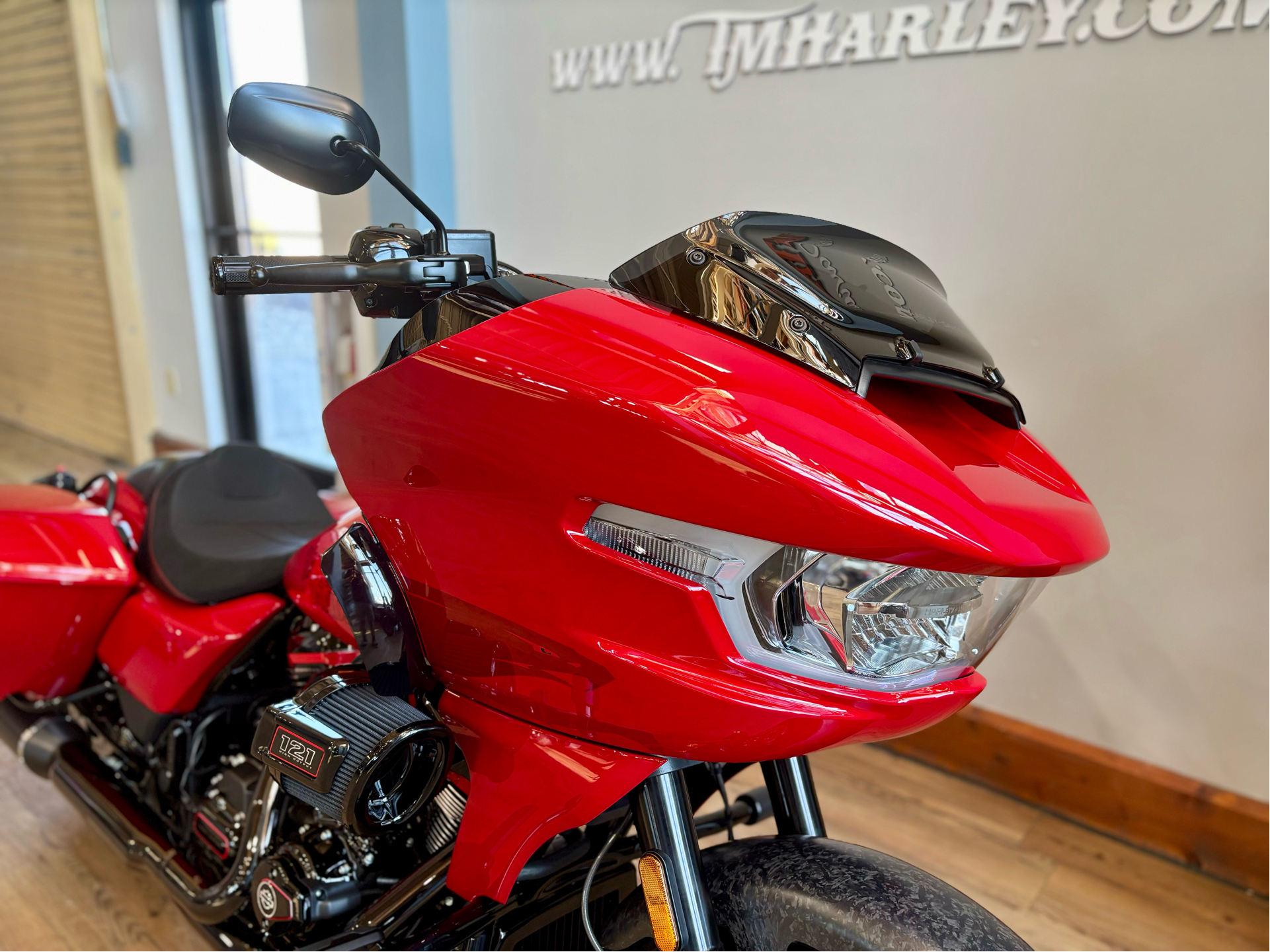 2025 Harley-Davidson CVO™ Road Glide® ST in Loveland, Colorado - Photo 10