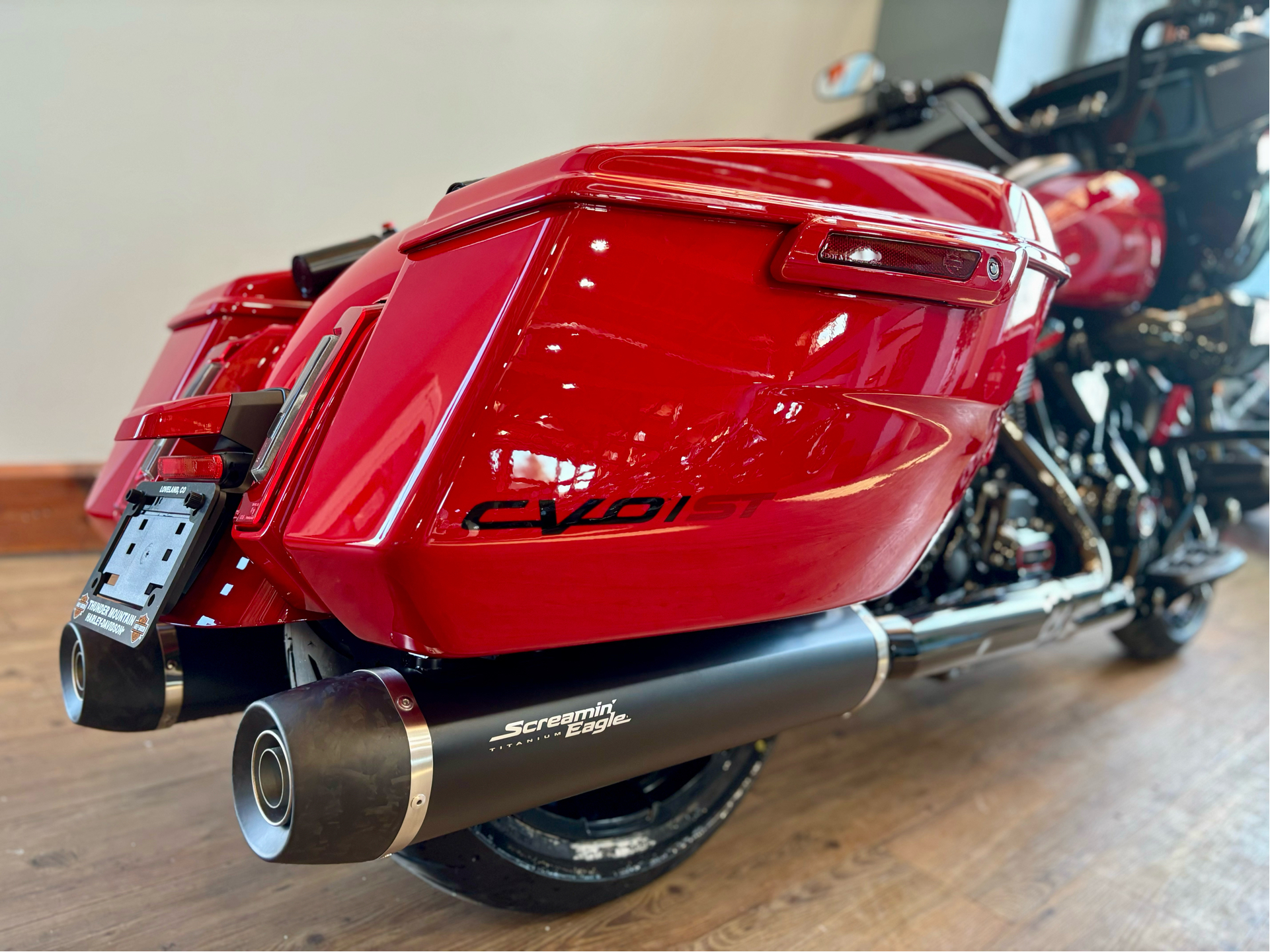 2025 Harley-Davidson CVO™ Road Glide® ST in Loveland, Colorado - Photo 12
