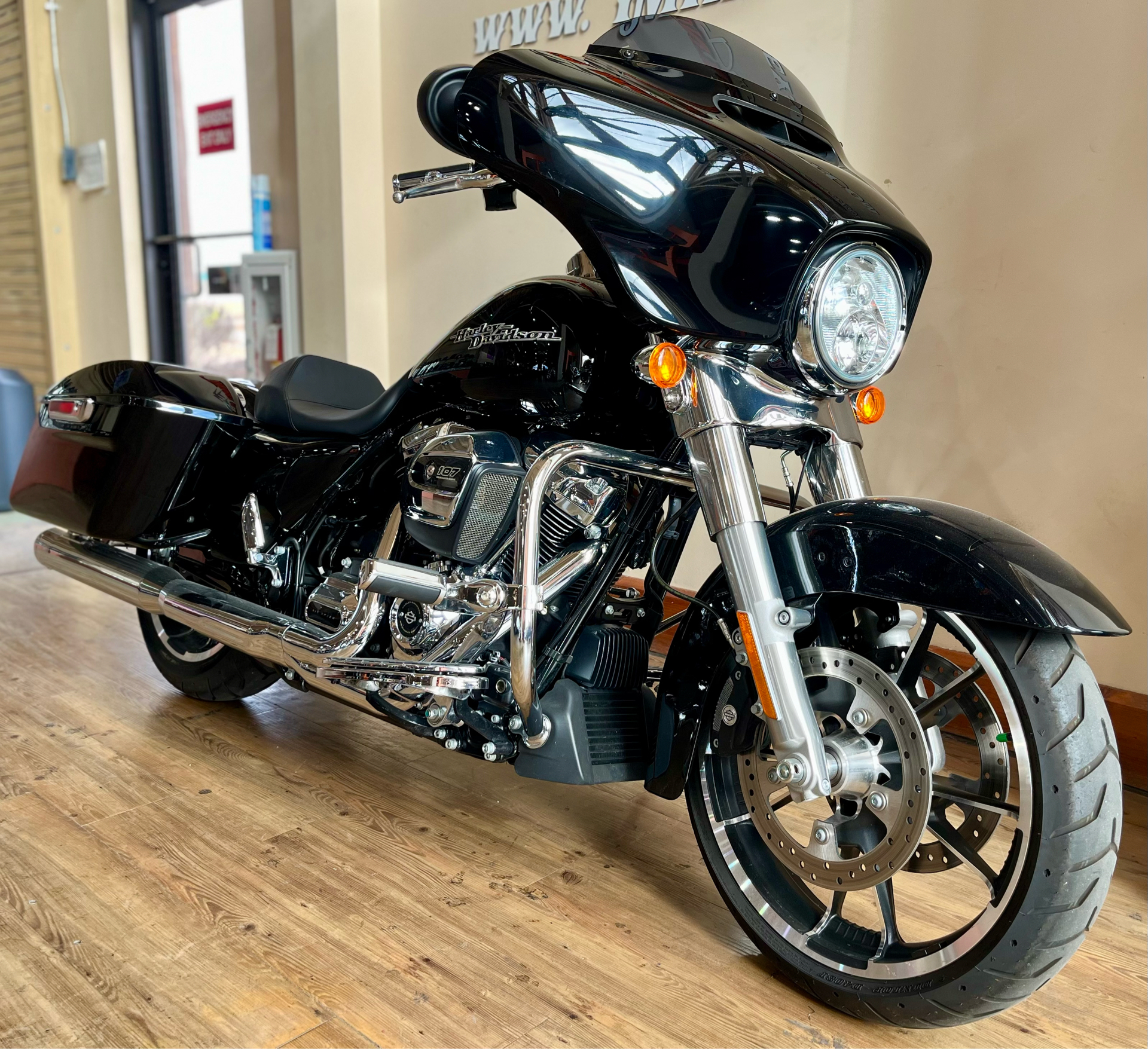 2020 Harley-Davidson Street Glide® in Loveland, Colorado - Photo 2